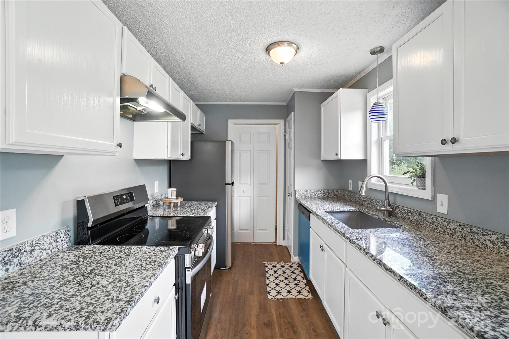 8106 Strawberry Point Drive