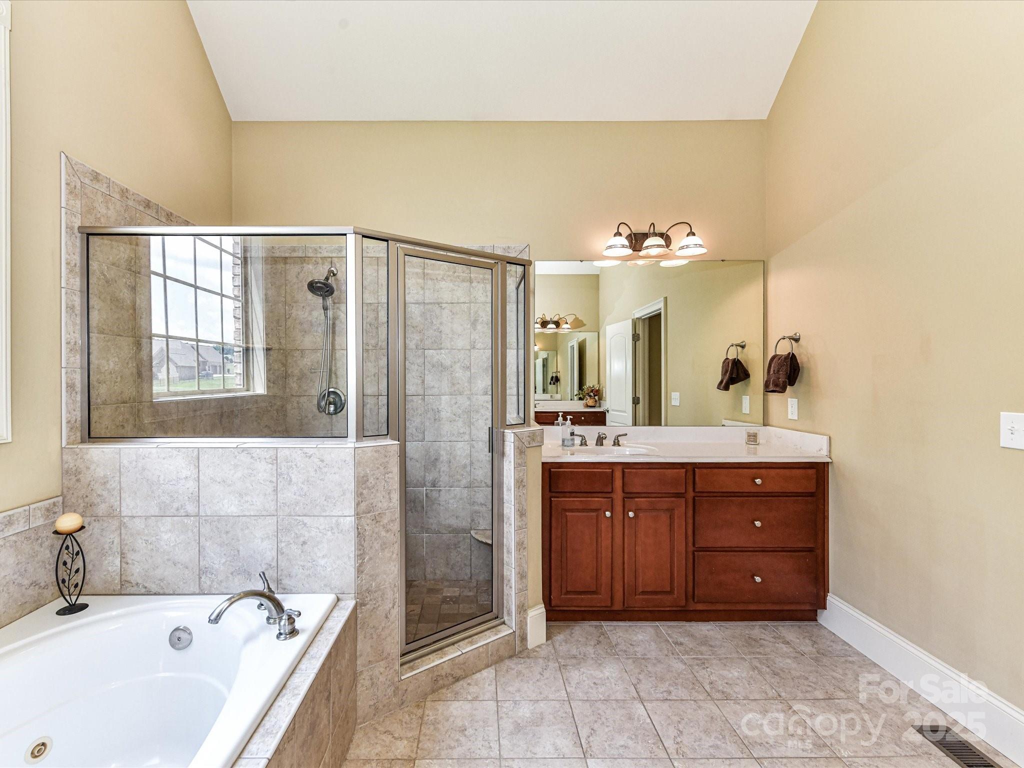 3113 Beaver Dam Drive Unit: 37