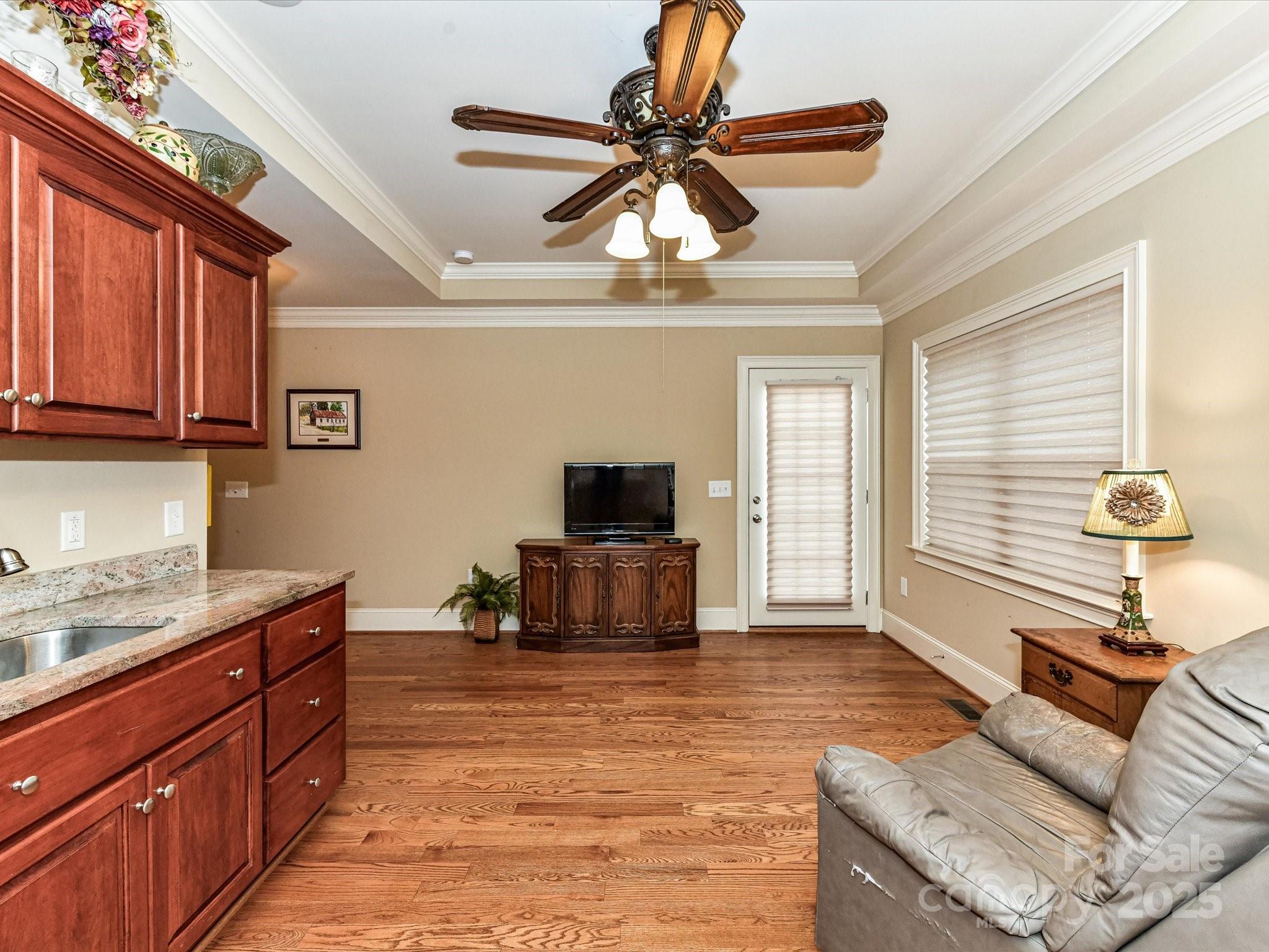 3113 Beaver Dam Drive Unit: 37