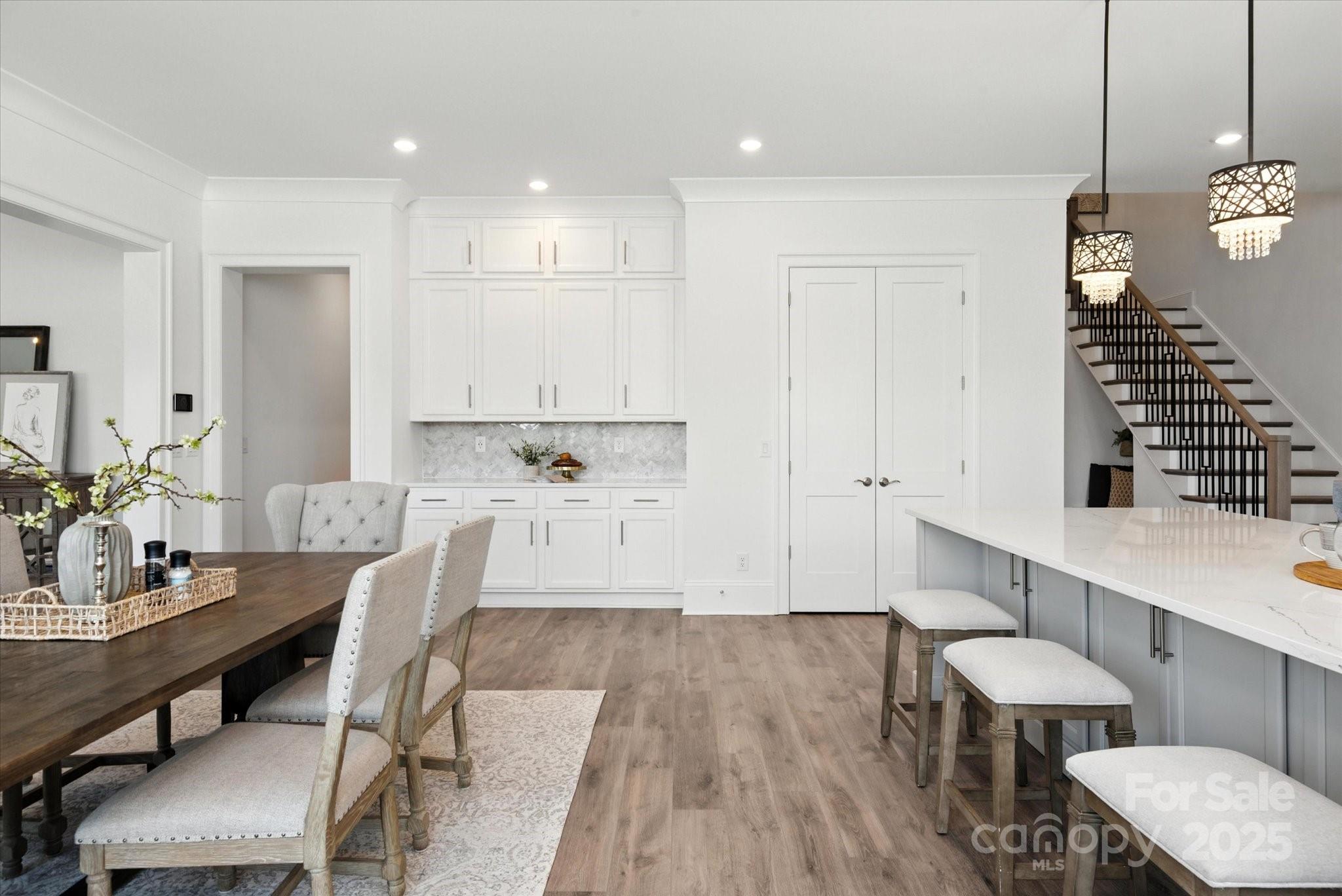 1106 Pomar Circle