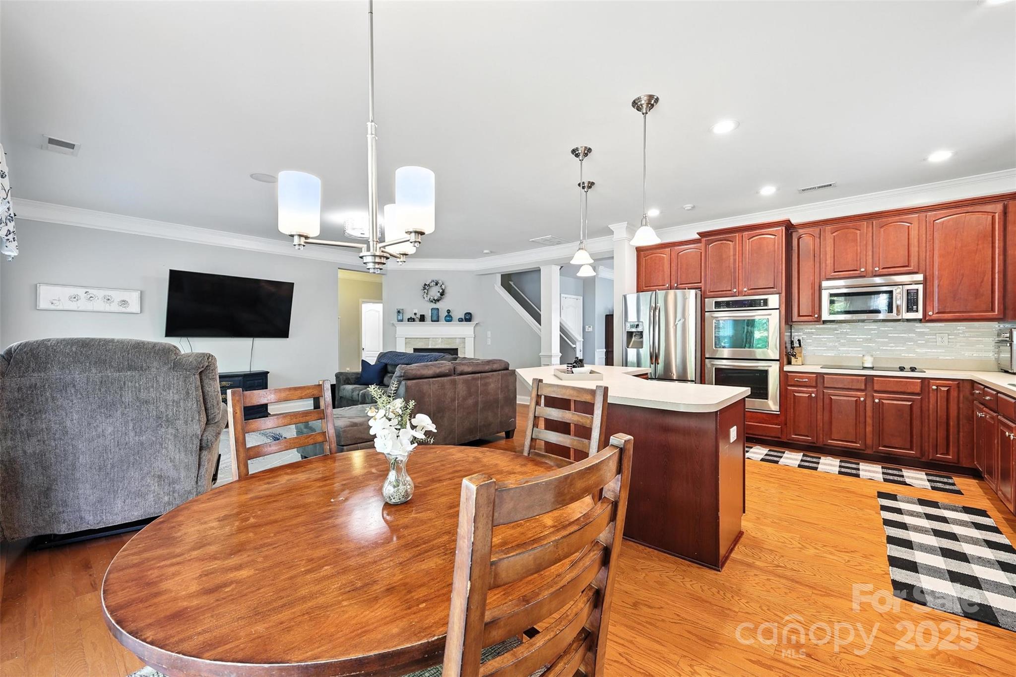 409 Bougainvillea Court