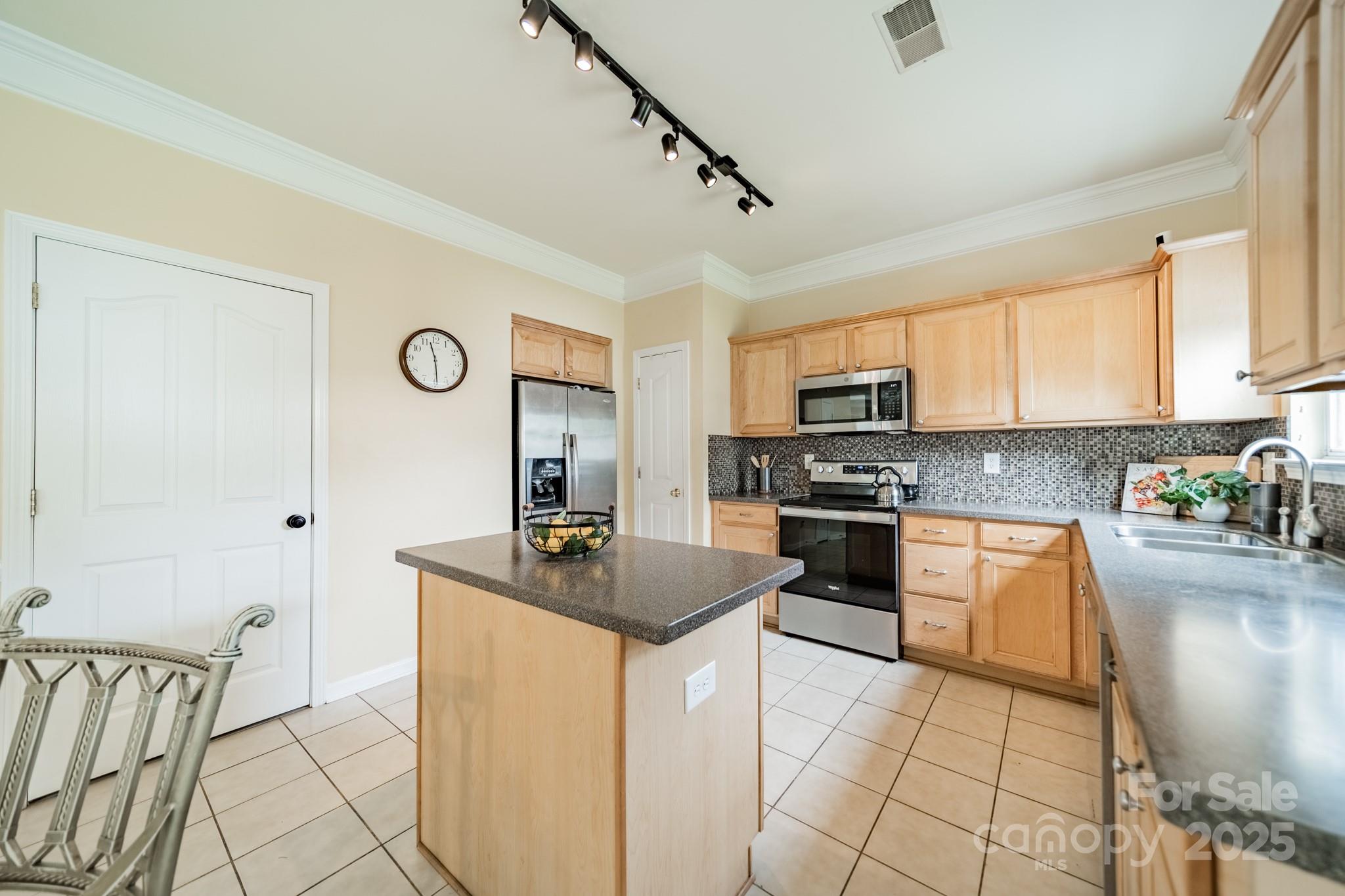 523 Galesburg Drive