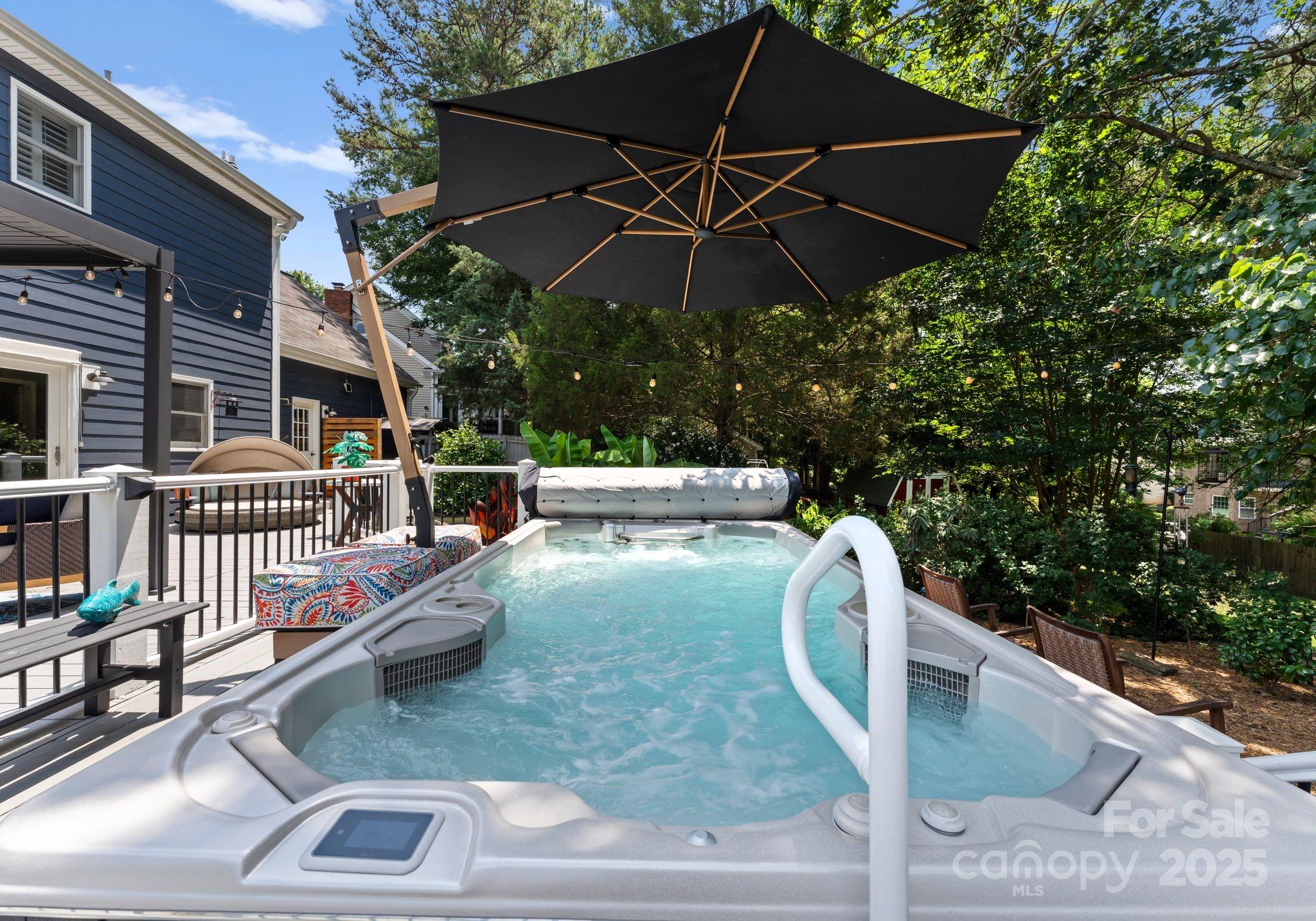 2111 Caleo Circle