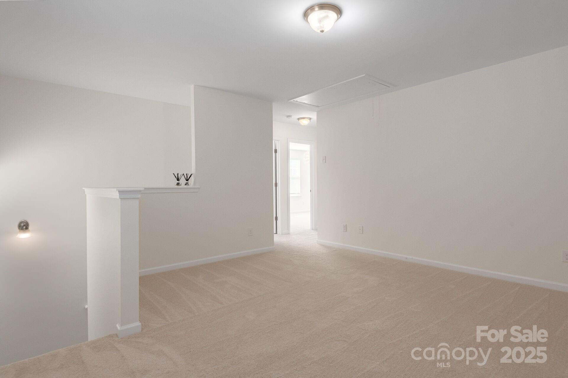 3943 Sky Drive