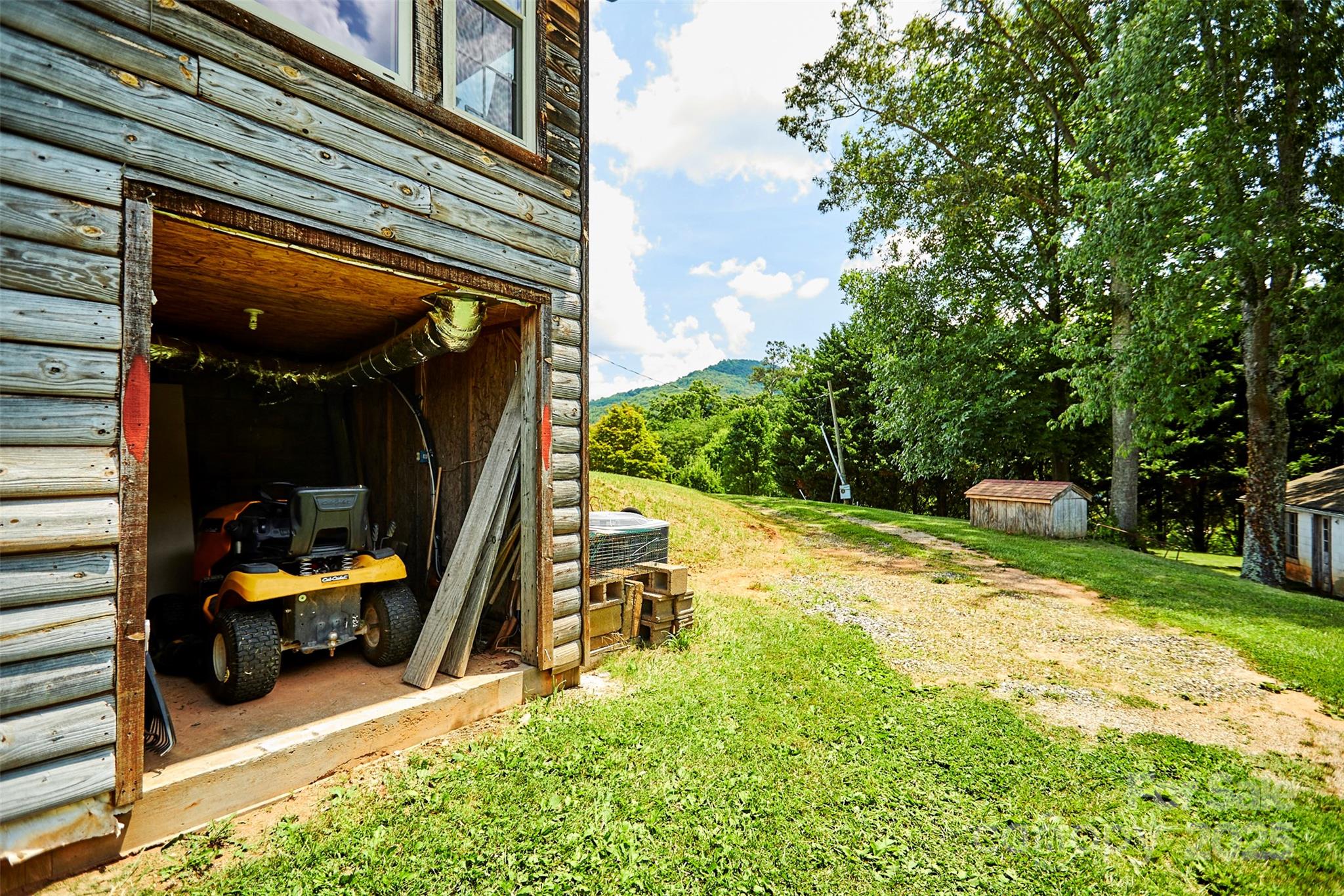 529 Old Newfound Road