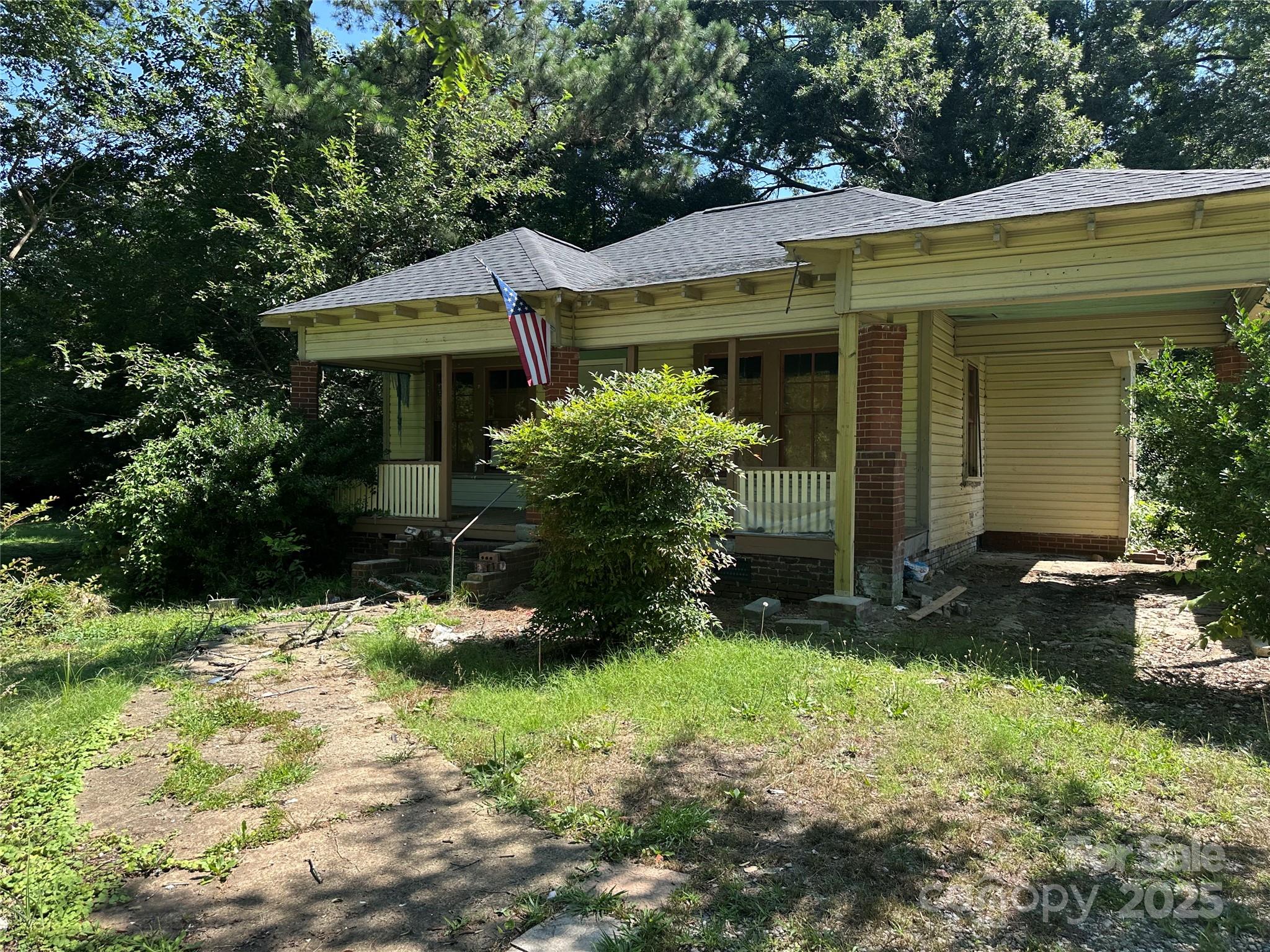 301 Weant Street