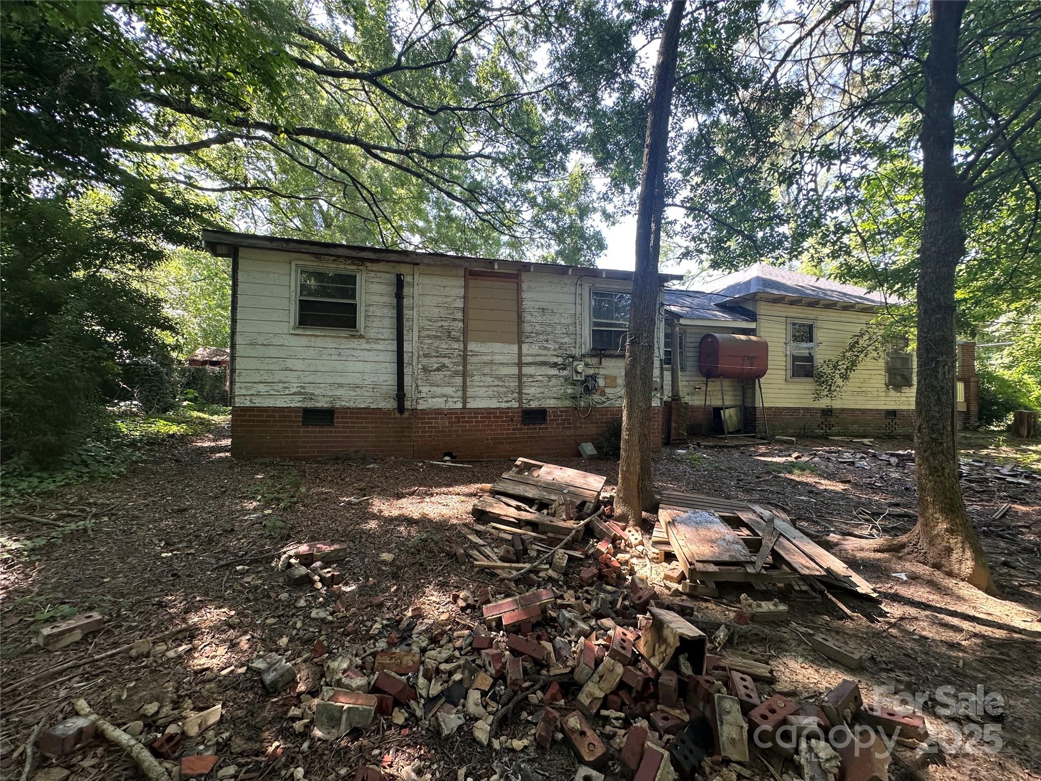 301 Weant Street