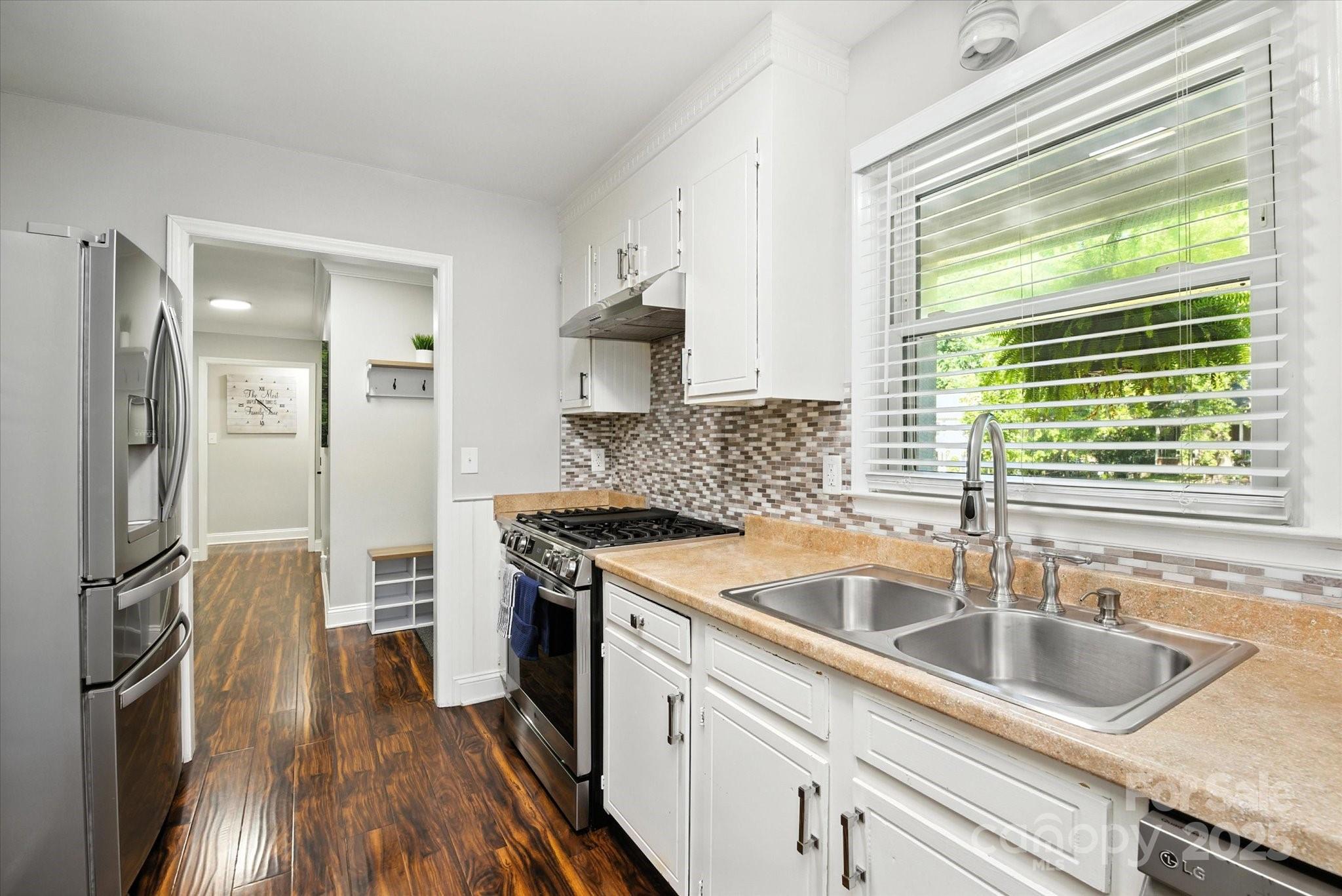 7627 Walnut Wood Drive