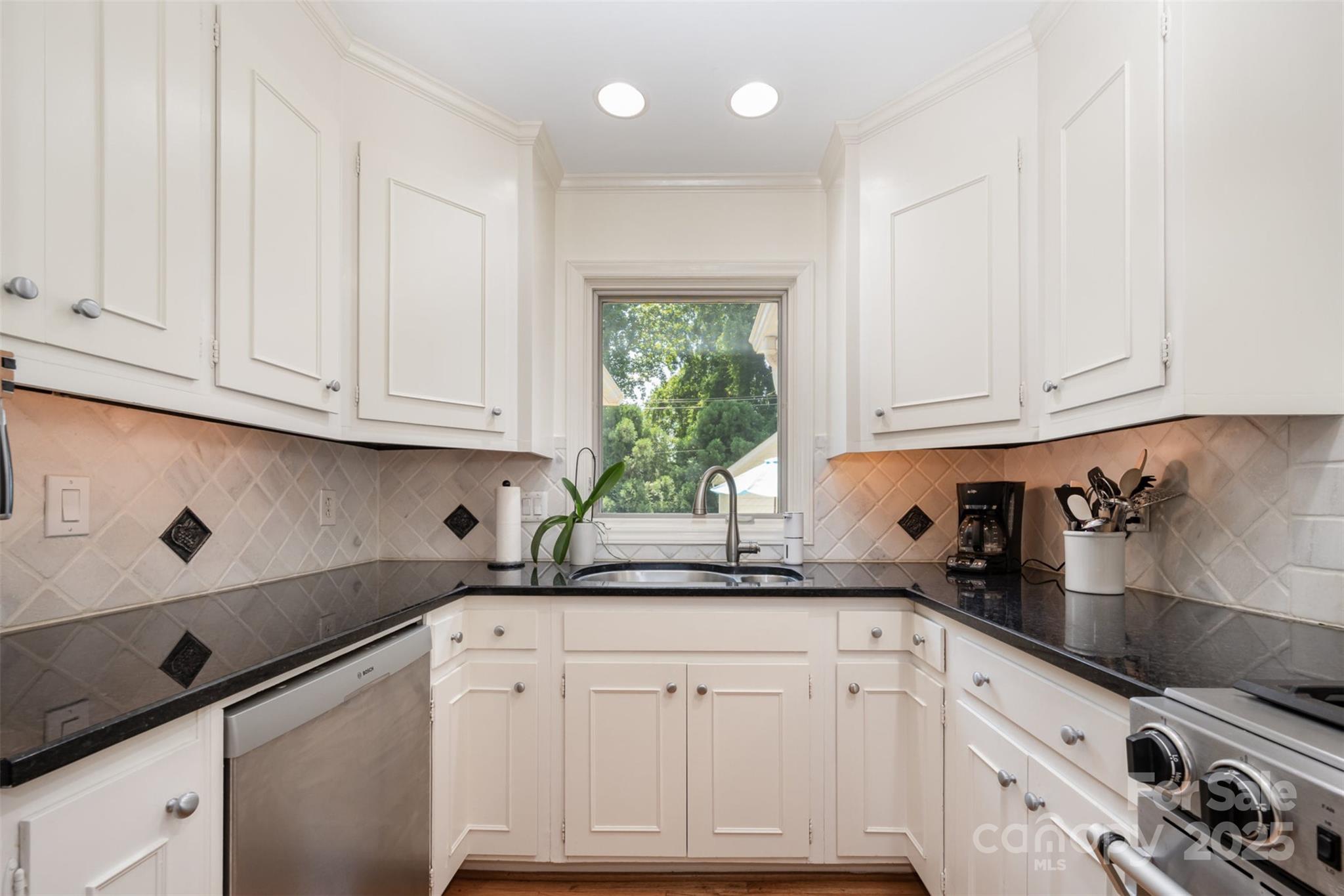 7119 Folger Drive
