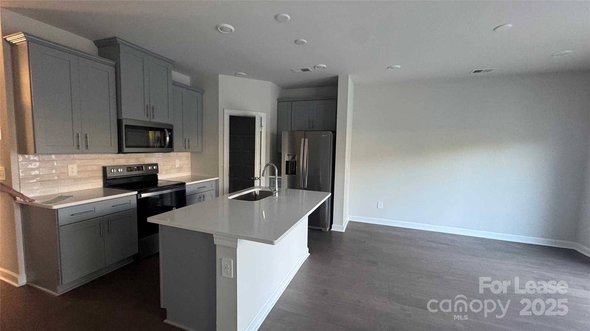 1758 Braemar village Drive