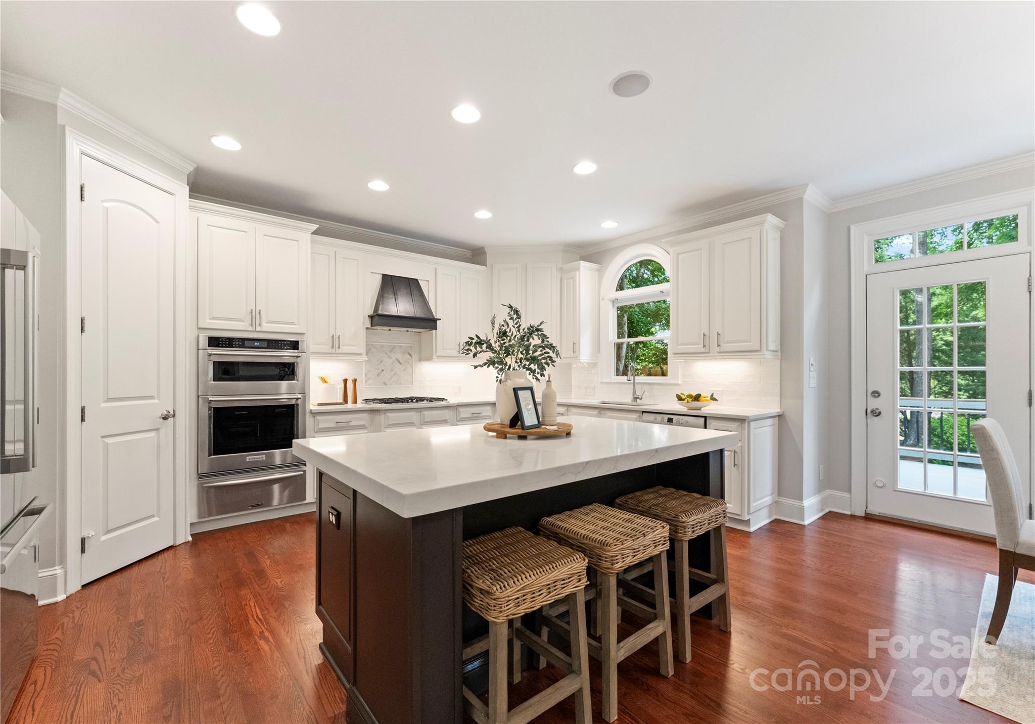 3015 Stanbury Drive