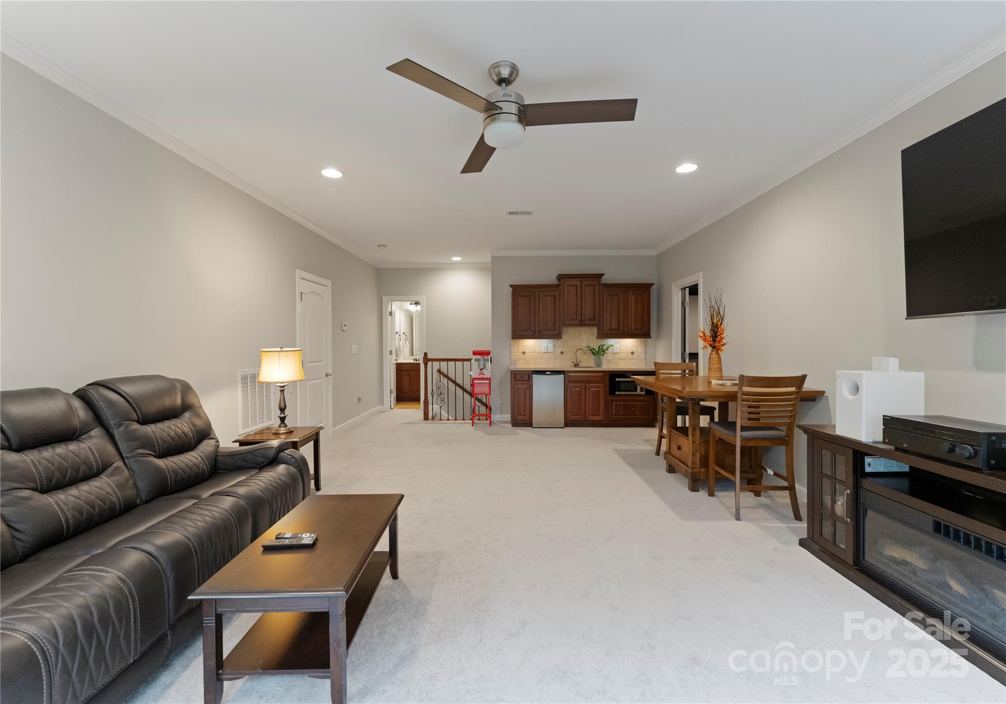3015 Stanbury Drive