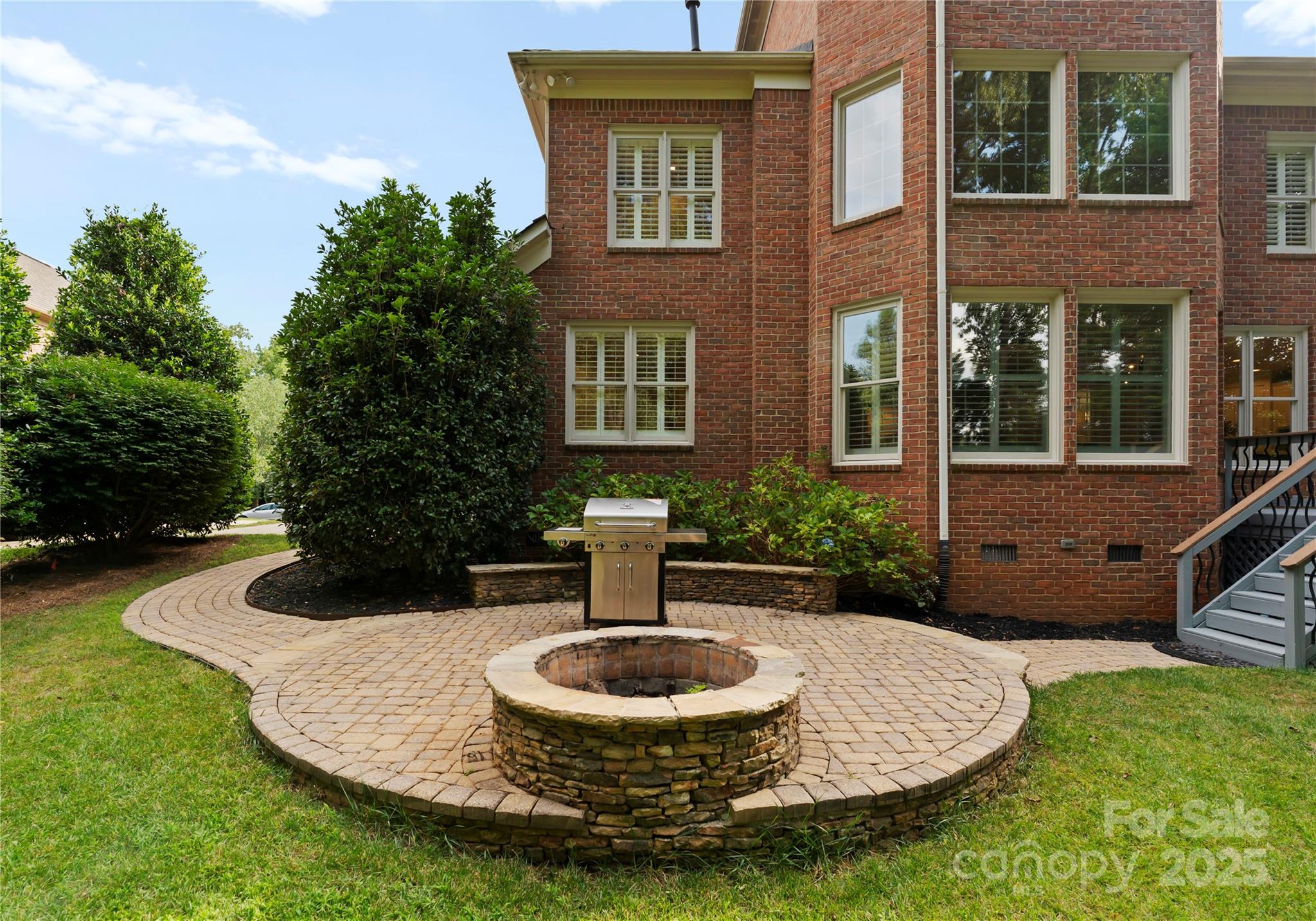 3015 Stanbury Drive