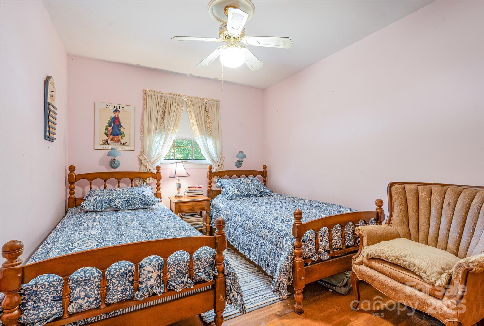 1210 Shady Bluff Drive