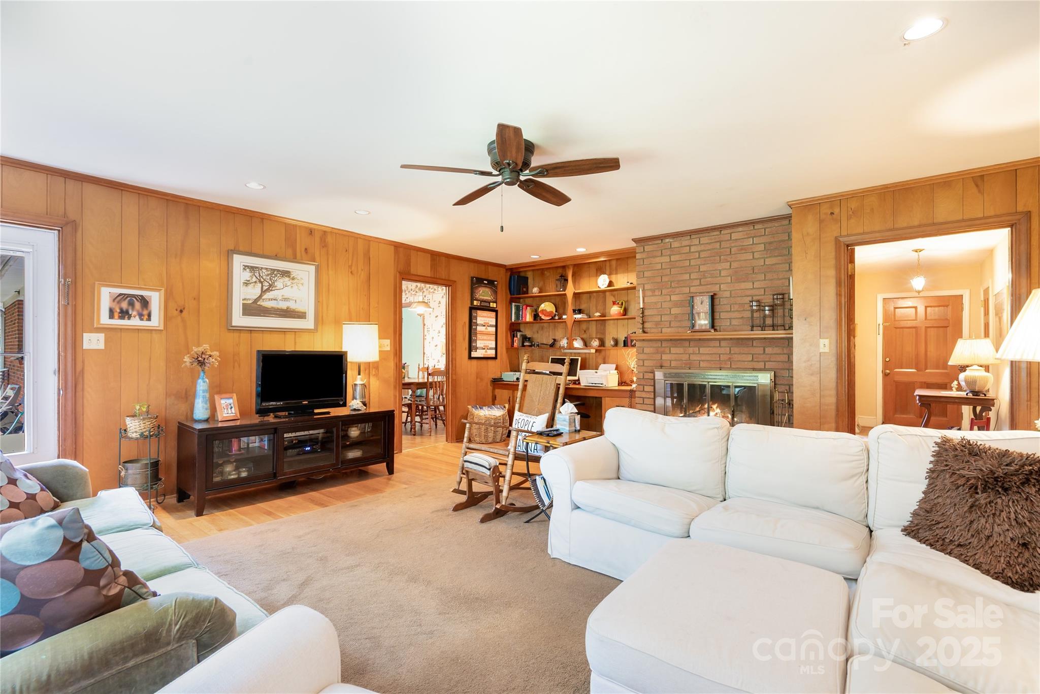 1210 Shady Bluff Drive