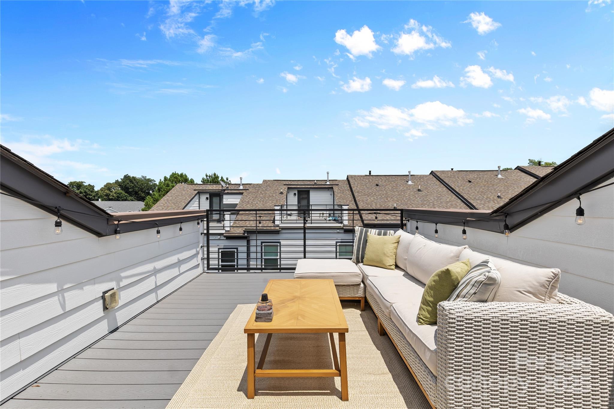 621 Tudor Park Way