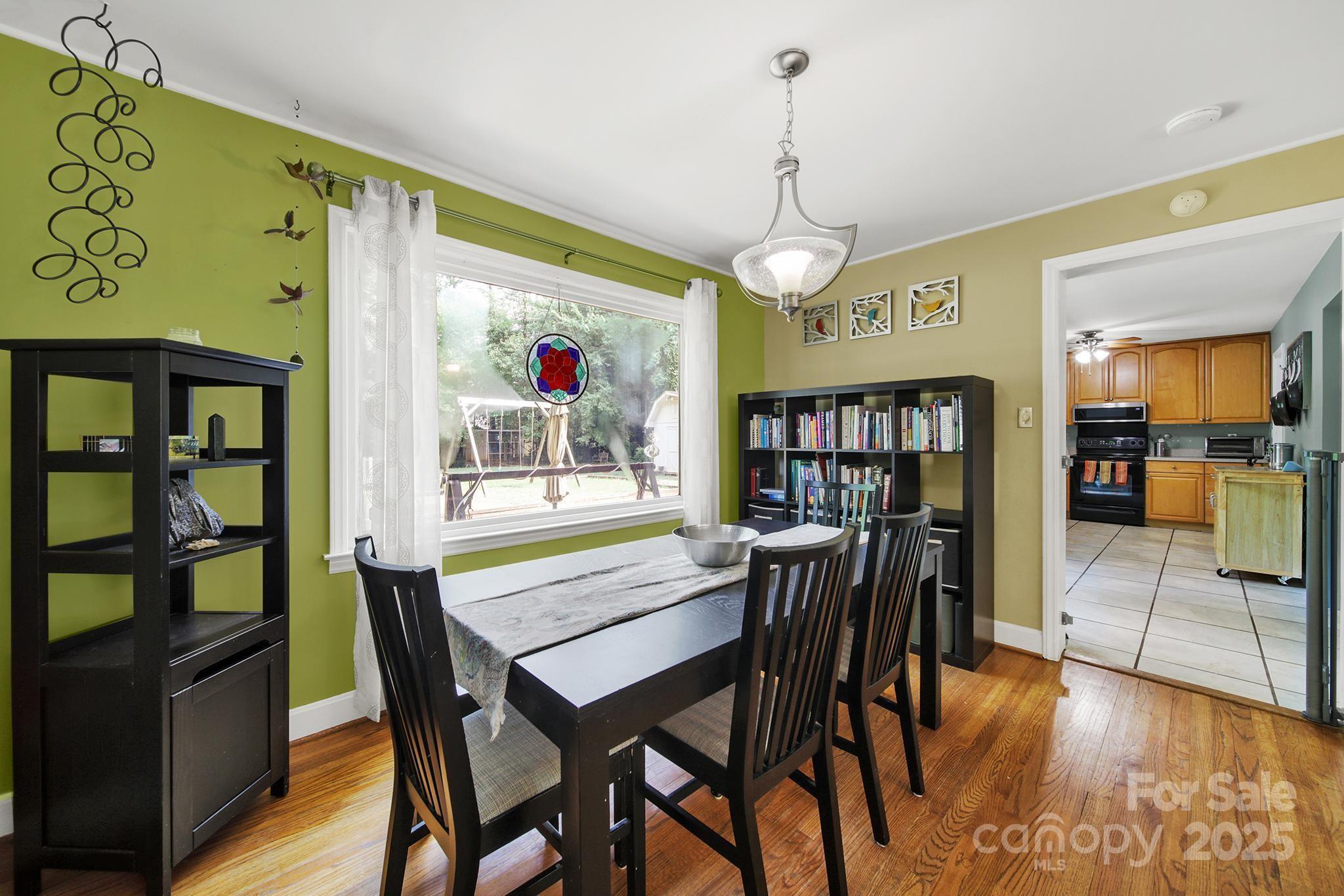 7009 Rockledge Drive