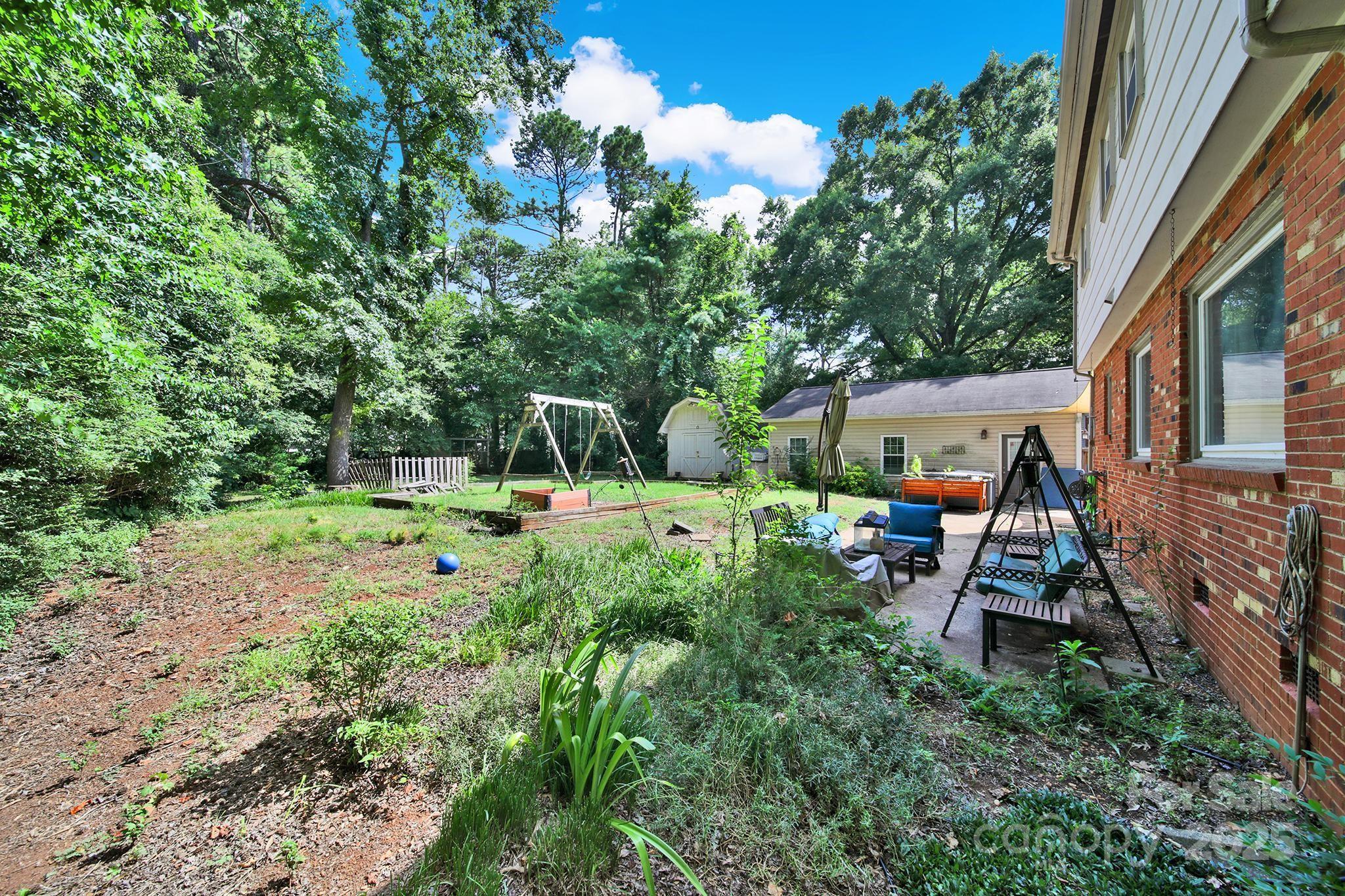 7009 Rockledge Drive