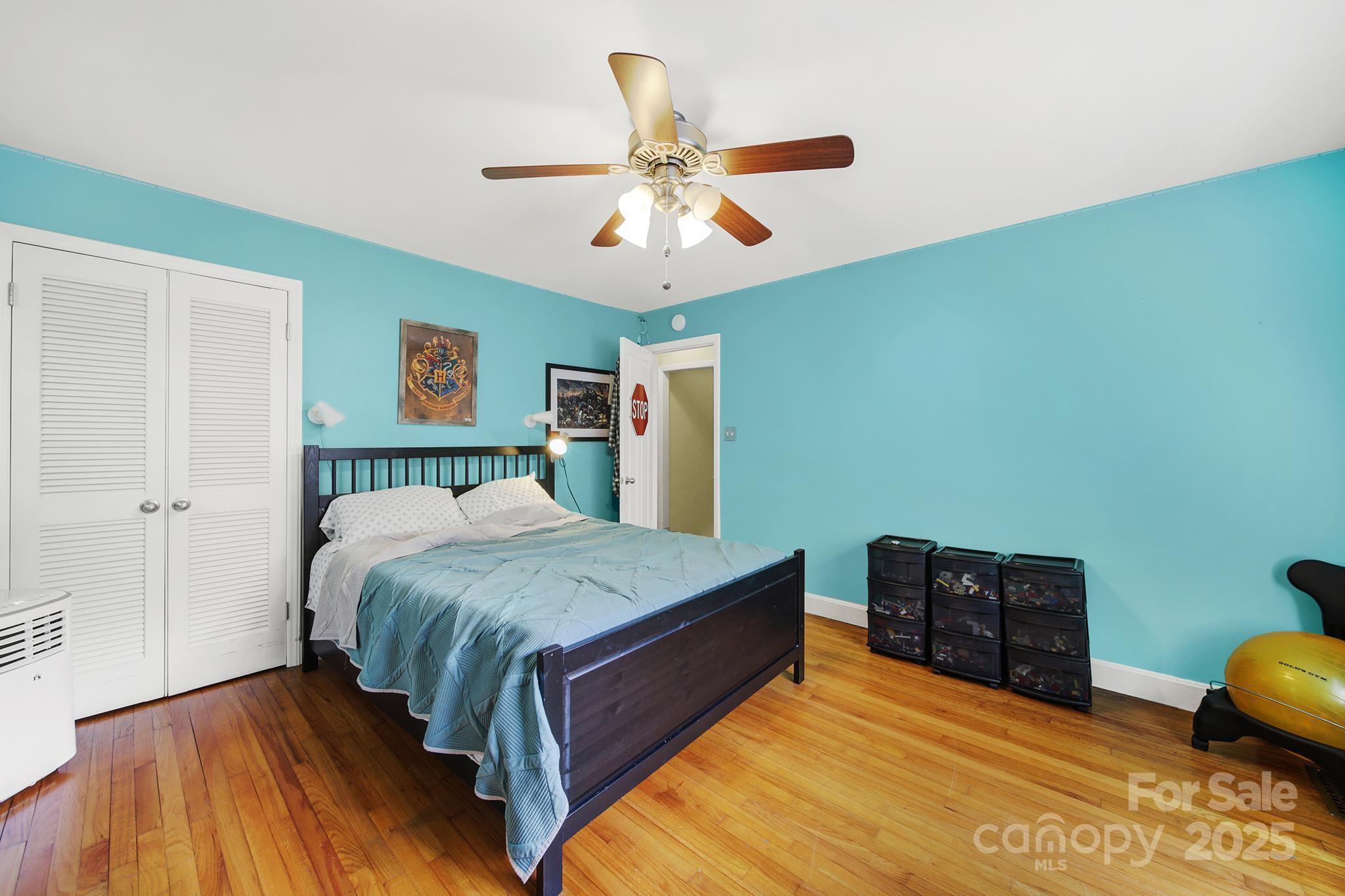 7009 Rockledge Drive