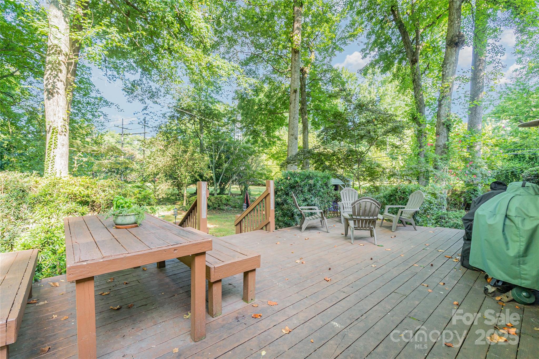 5811 Doncaster Drive