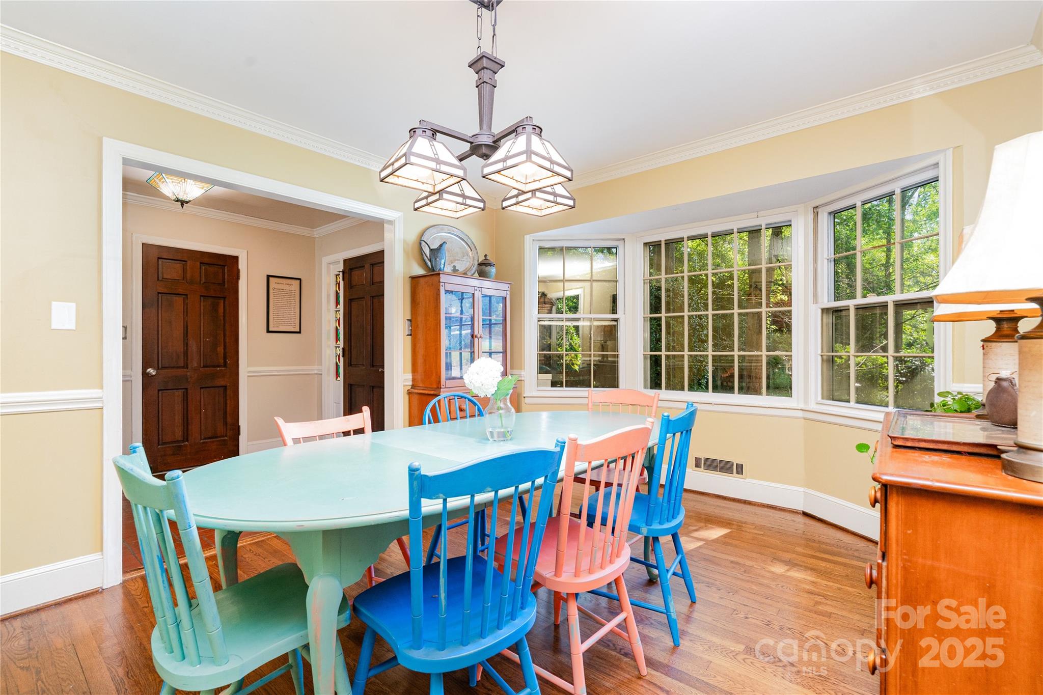 5811 Doncaster Drive