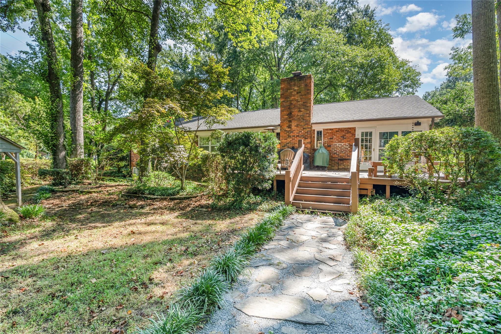 5811 Doncaster Drive