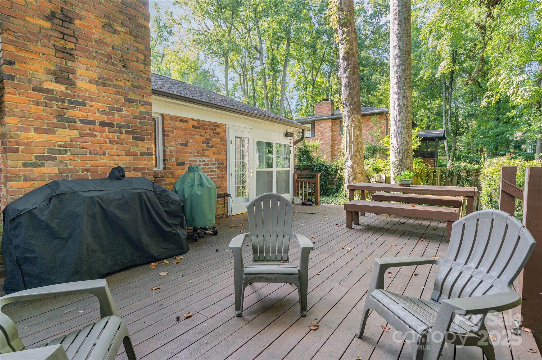 5811 Doncaster Drive