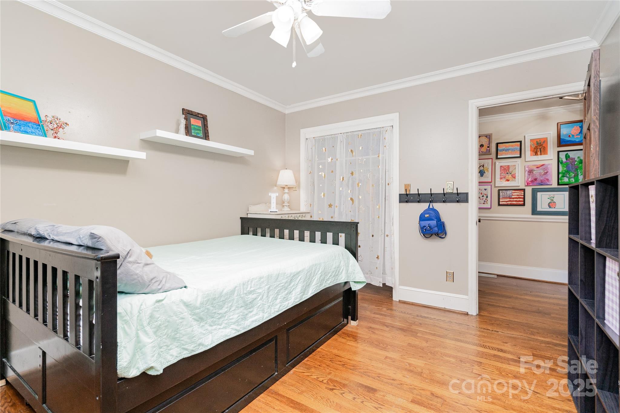 5811 Doncaster Drive