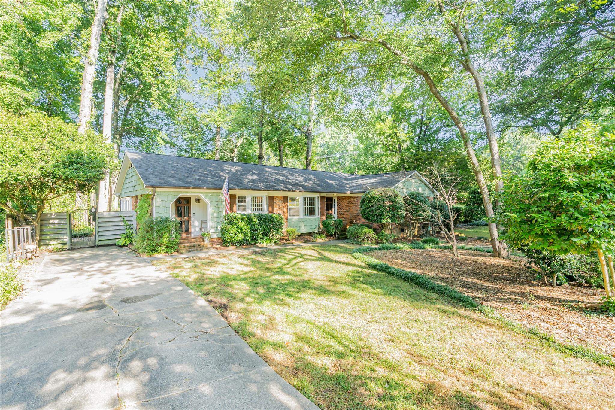 5811 Doncaster Drive