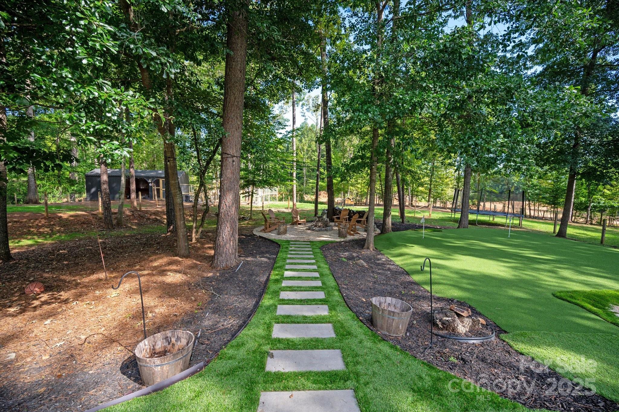 9806 Joe Kerr Road