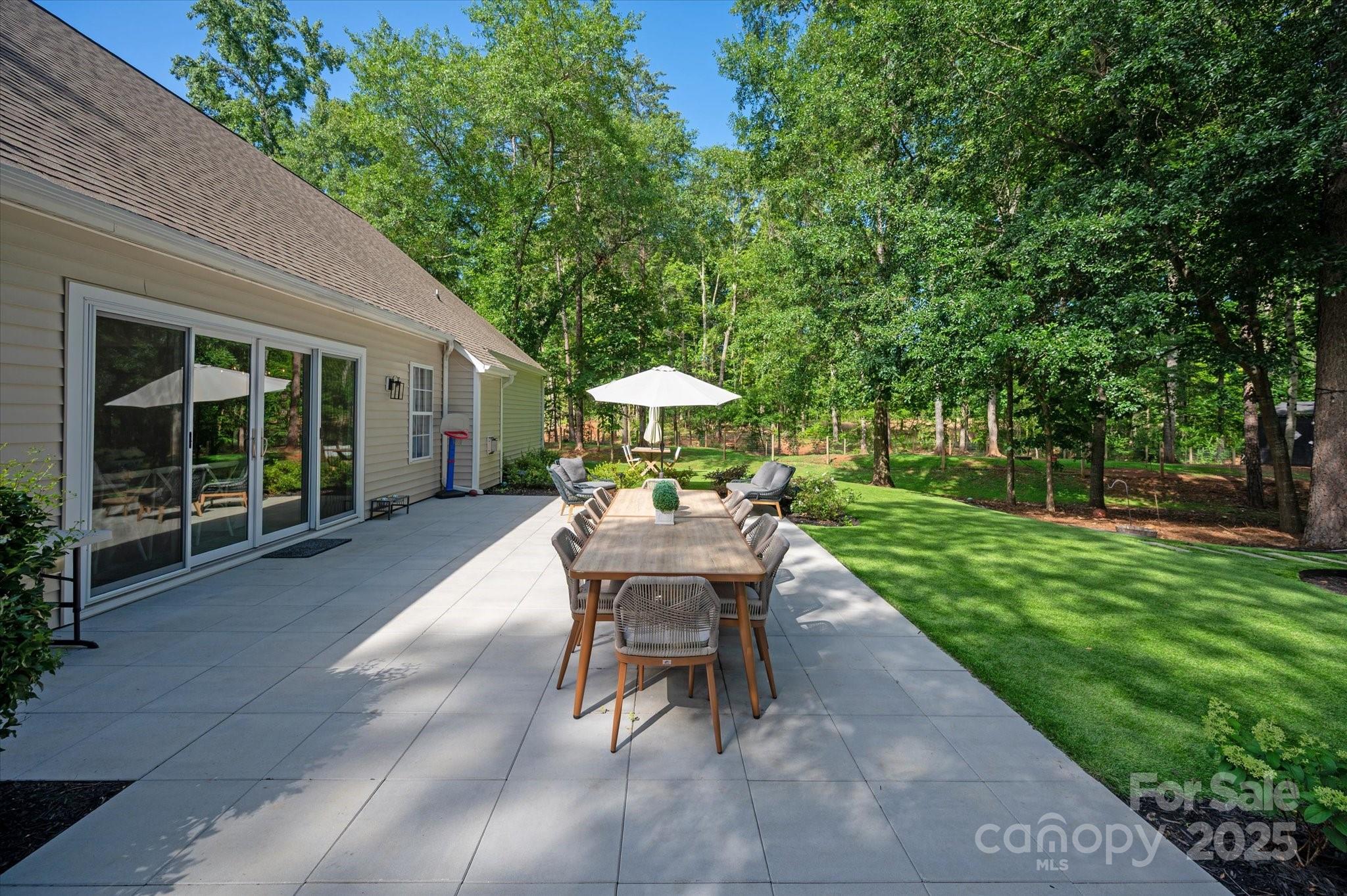 9806 Joe Kerr Road