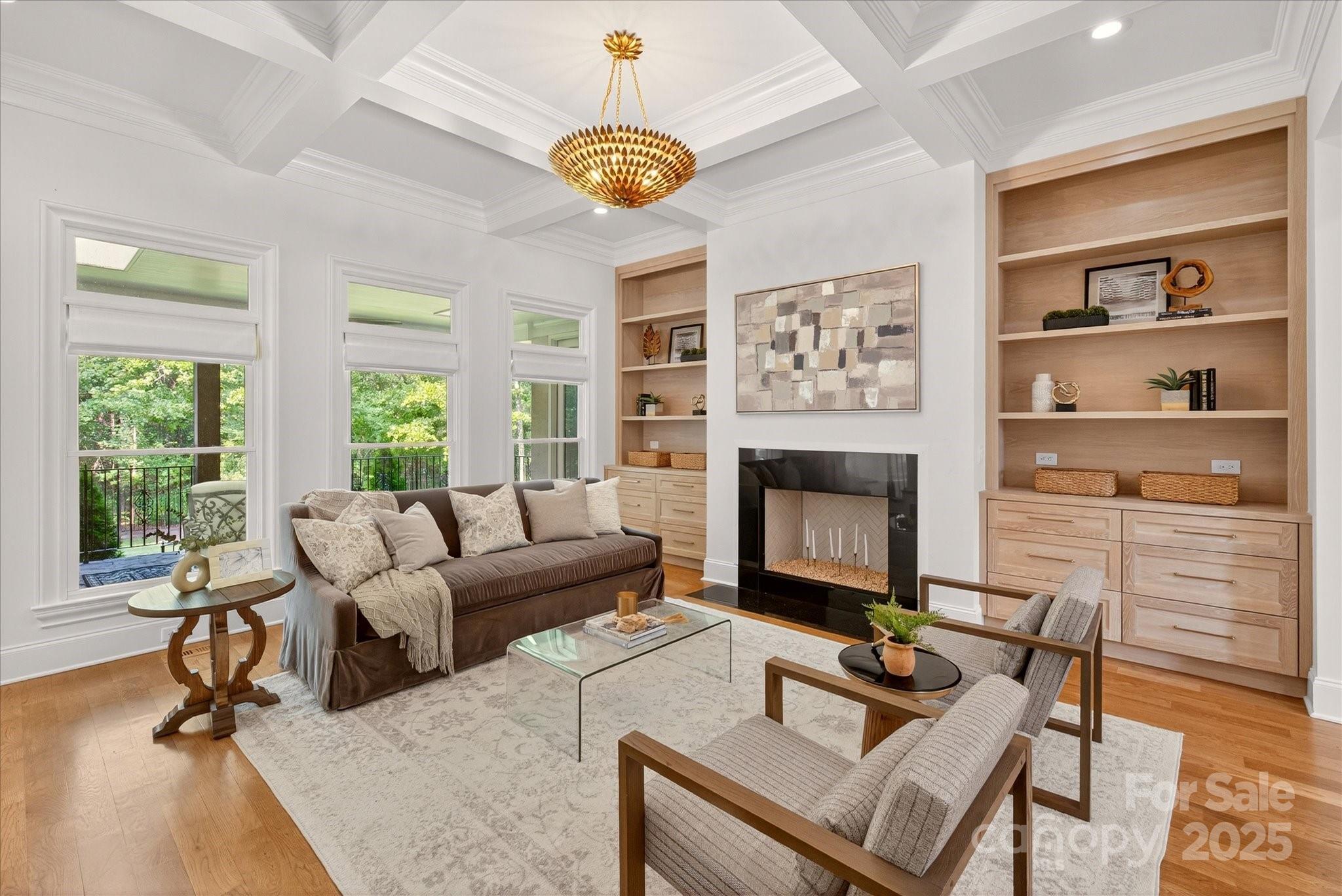 1221 Hadley Park Lane