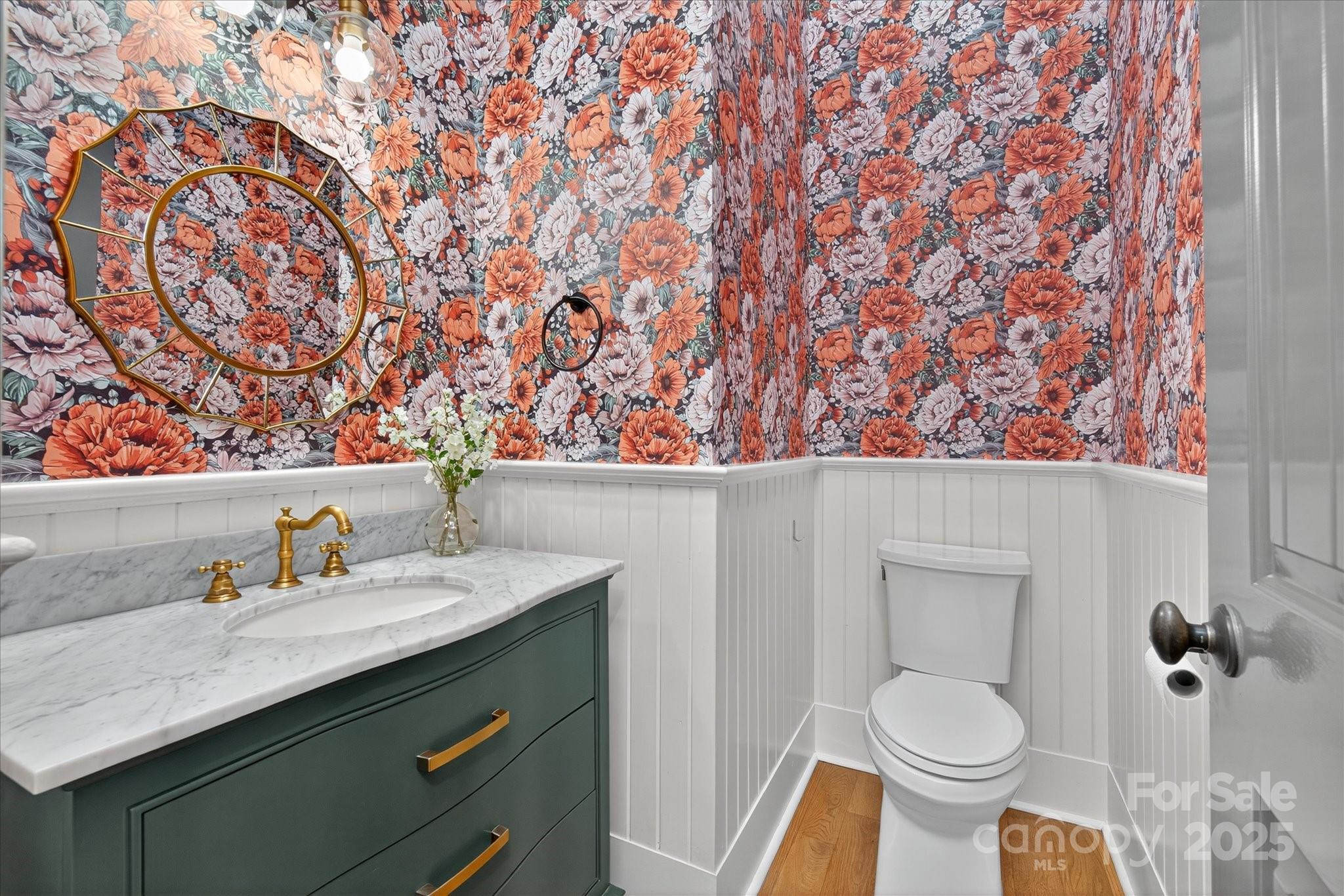 1221 Hadley Park Lane