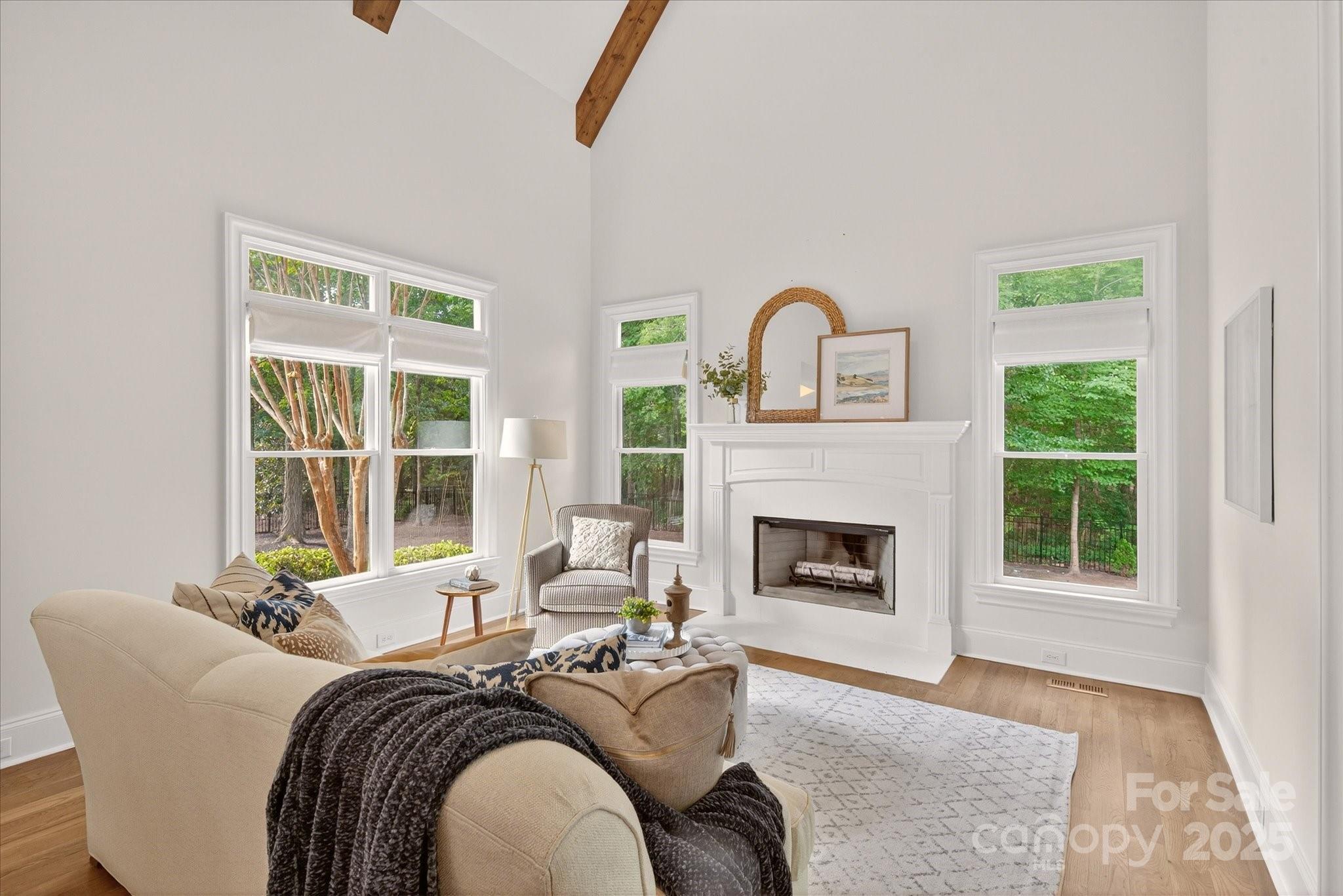 1221 Hadley Park Lane