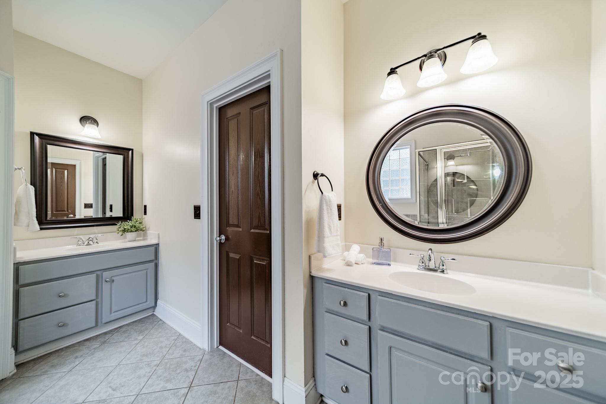 720 Shady Grove Crossing