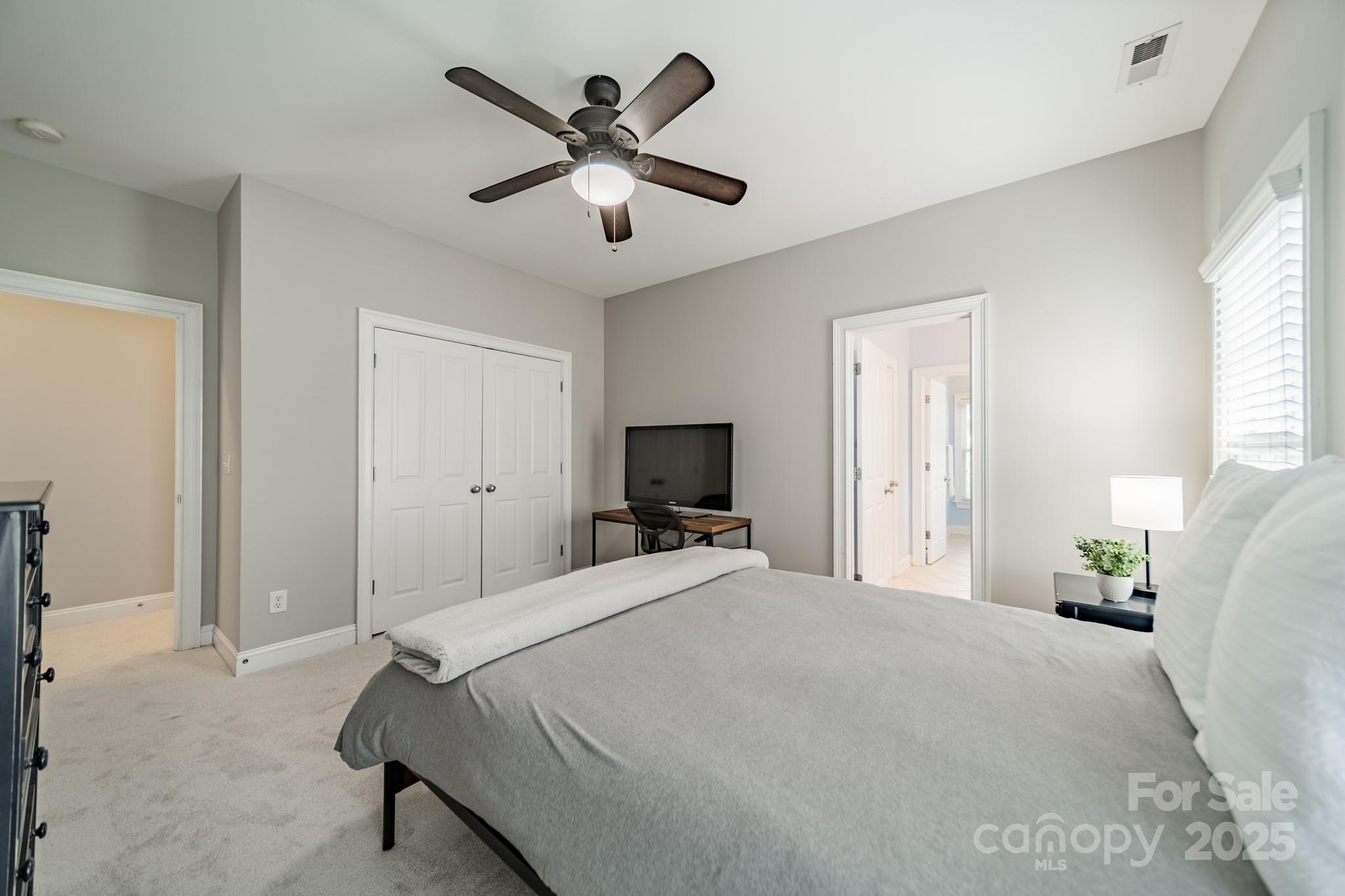 720 Shady Grove Crossing