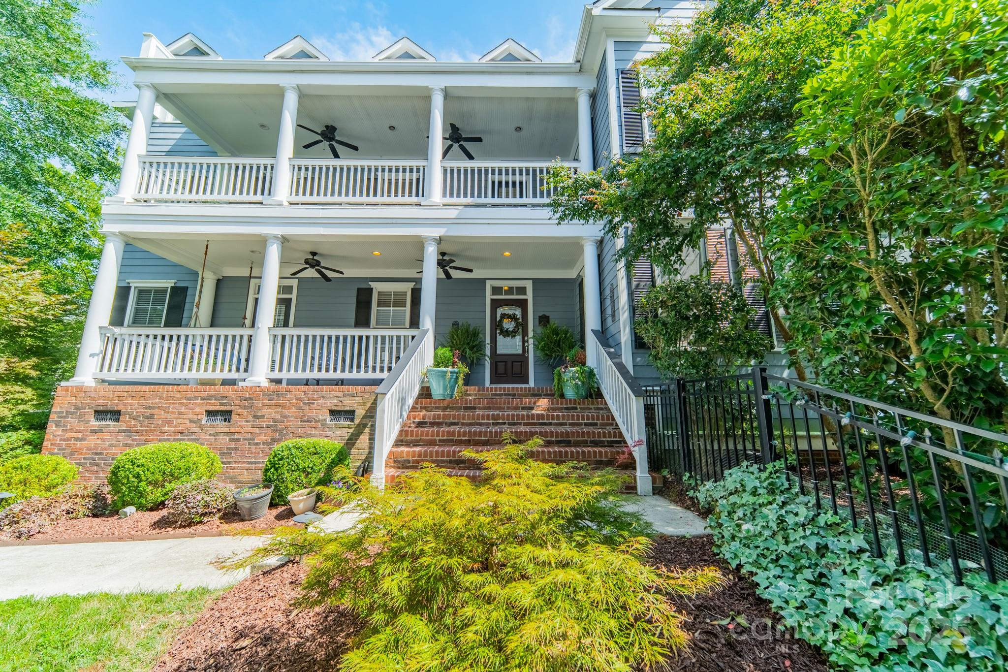 720 Shady Grove Crossing