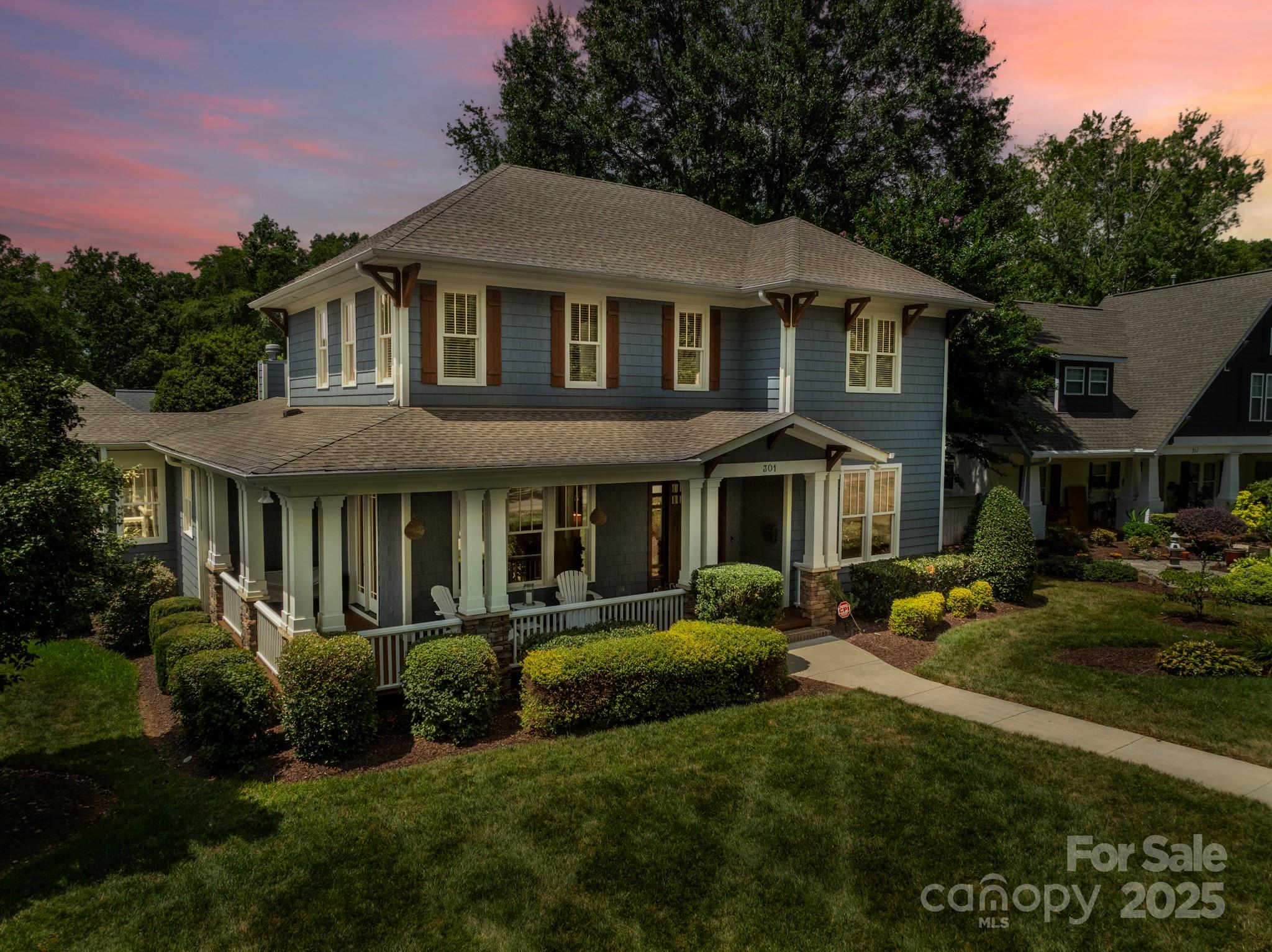 301 N Canterbury Road