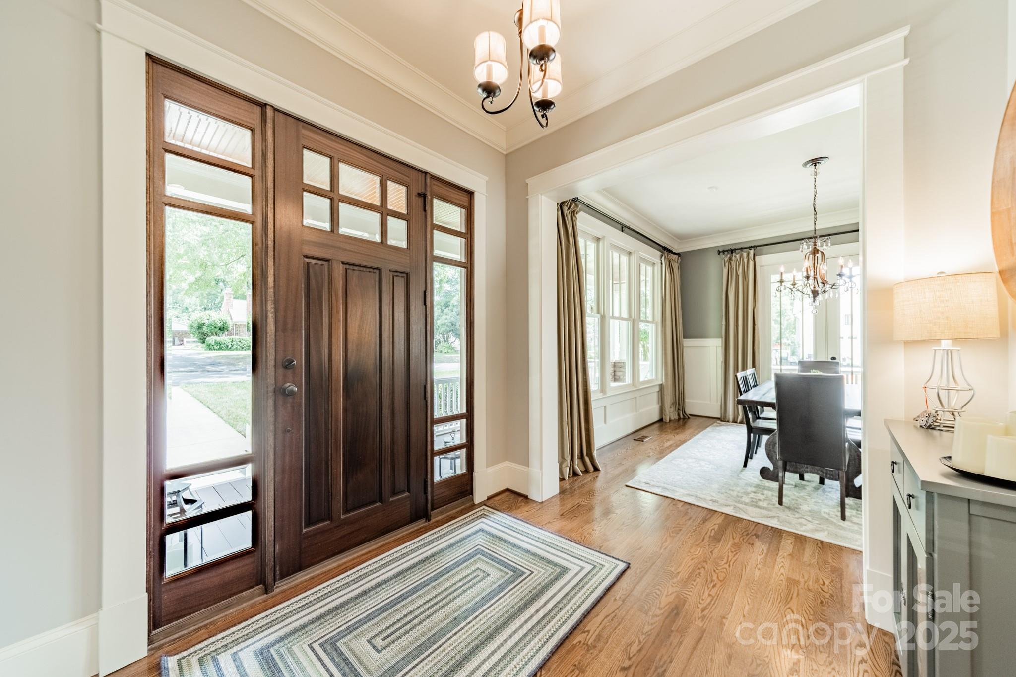 301 N Canterbury Road