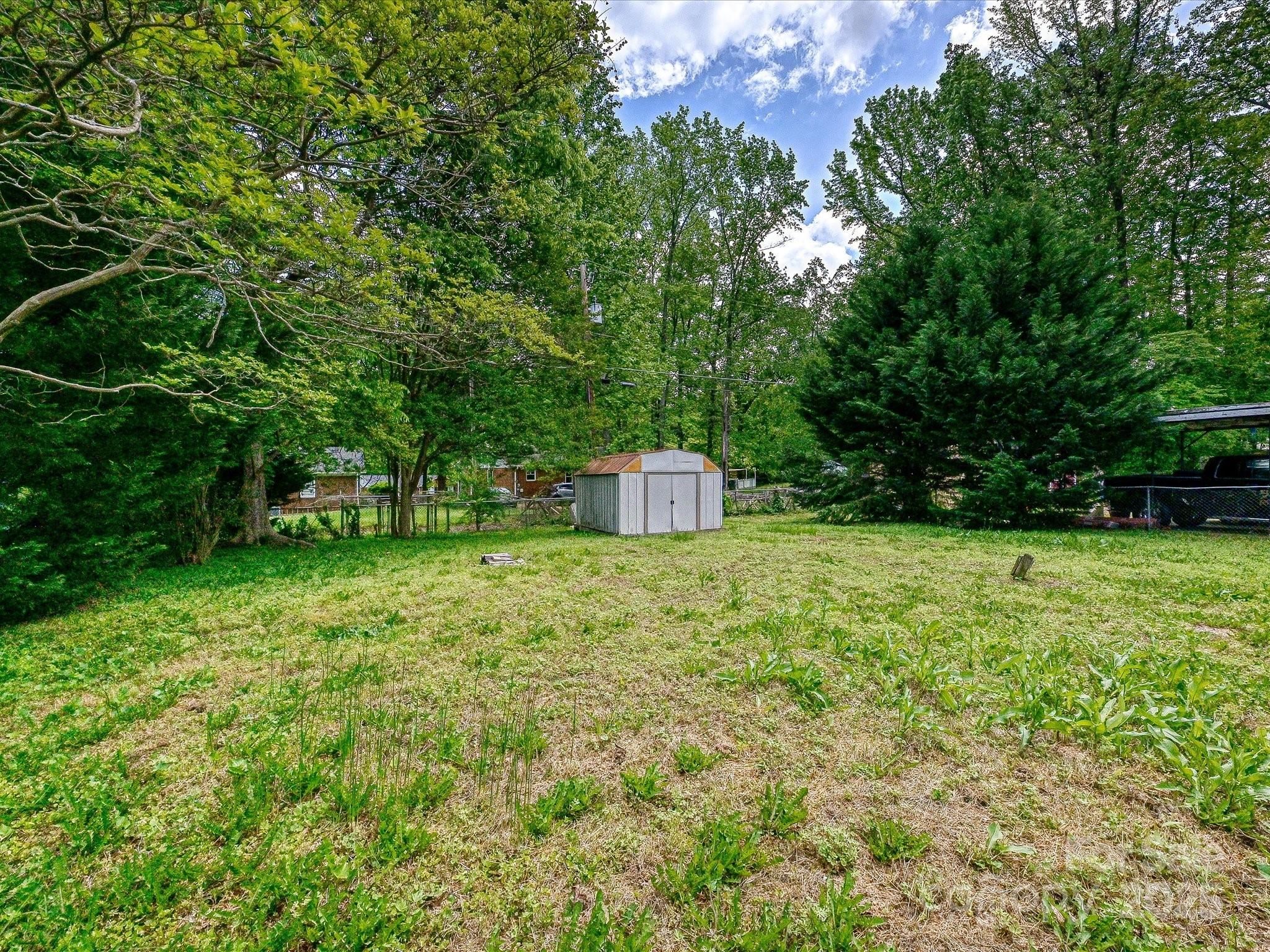 2544 Cedarwild Road