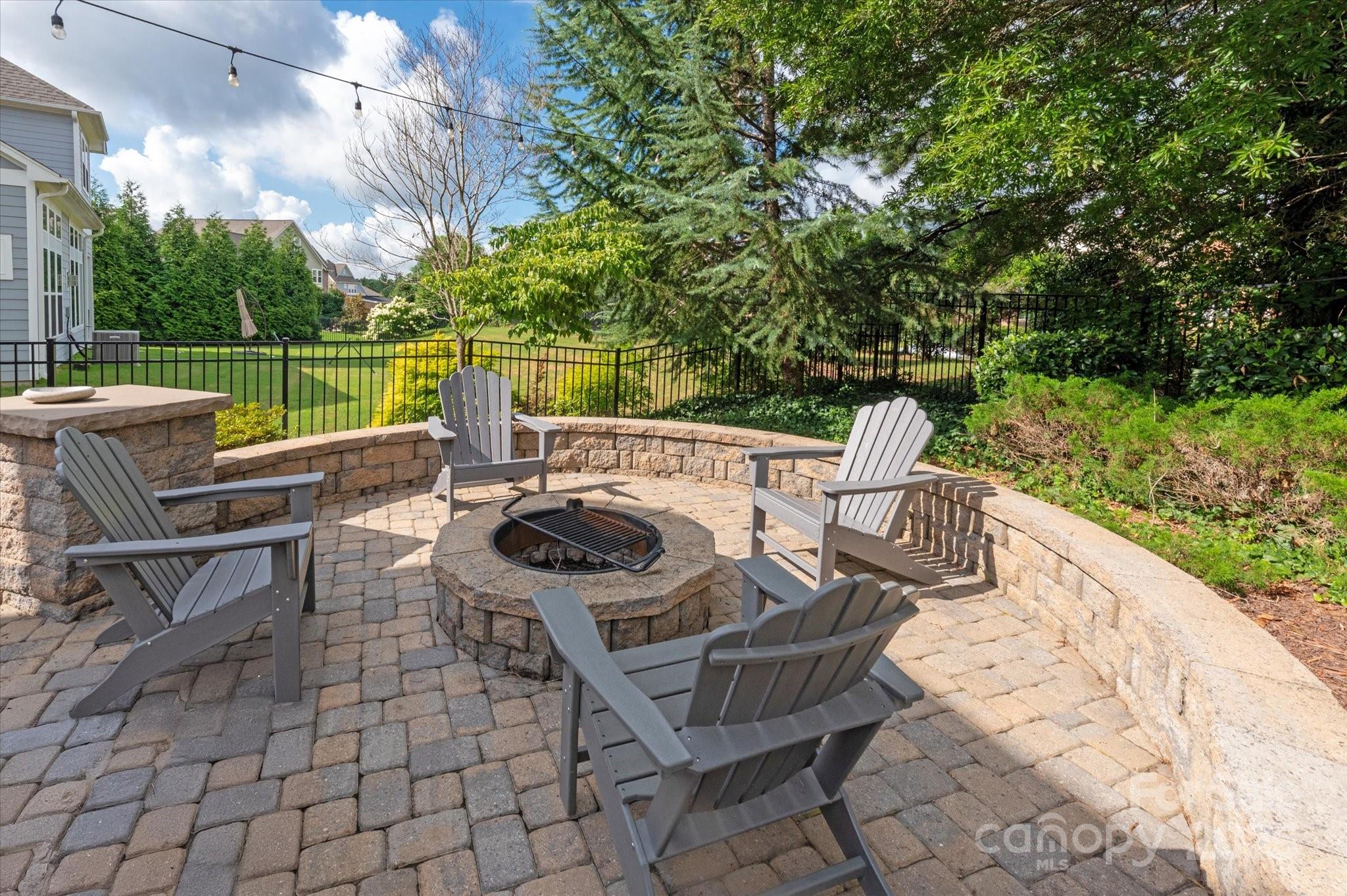 6510 Honeymeade Circle