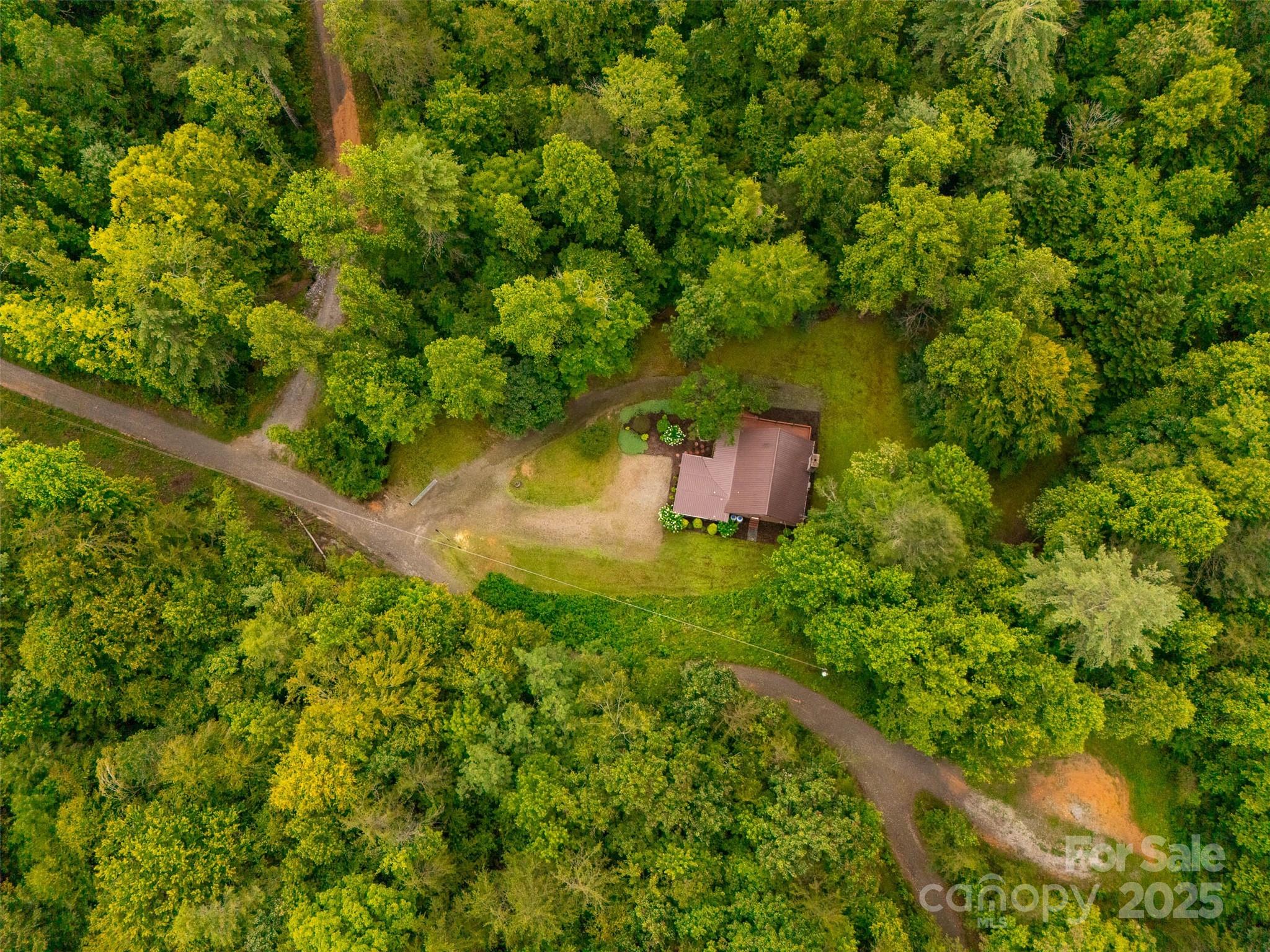 3443 Valley Drive