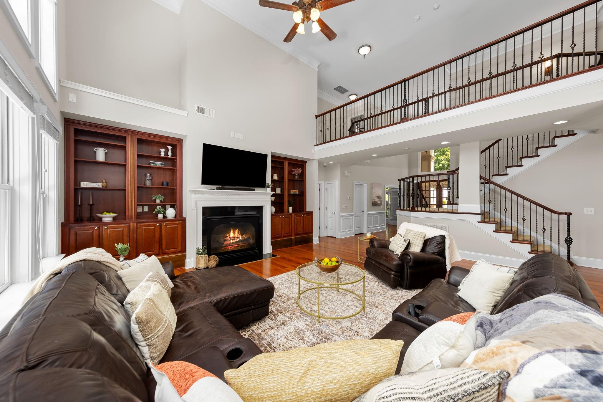 1487 Winged Foot Drive