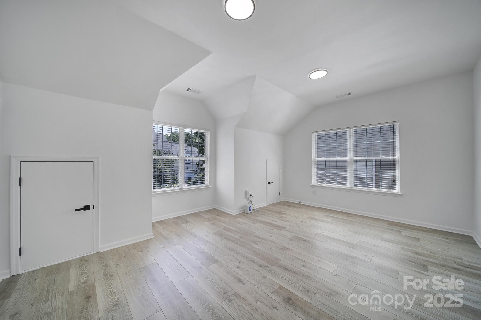 13425 Meadowmere Road