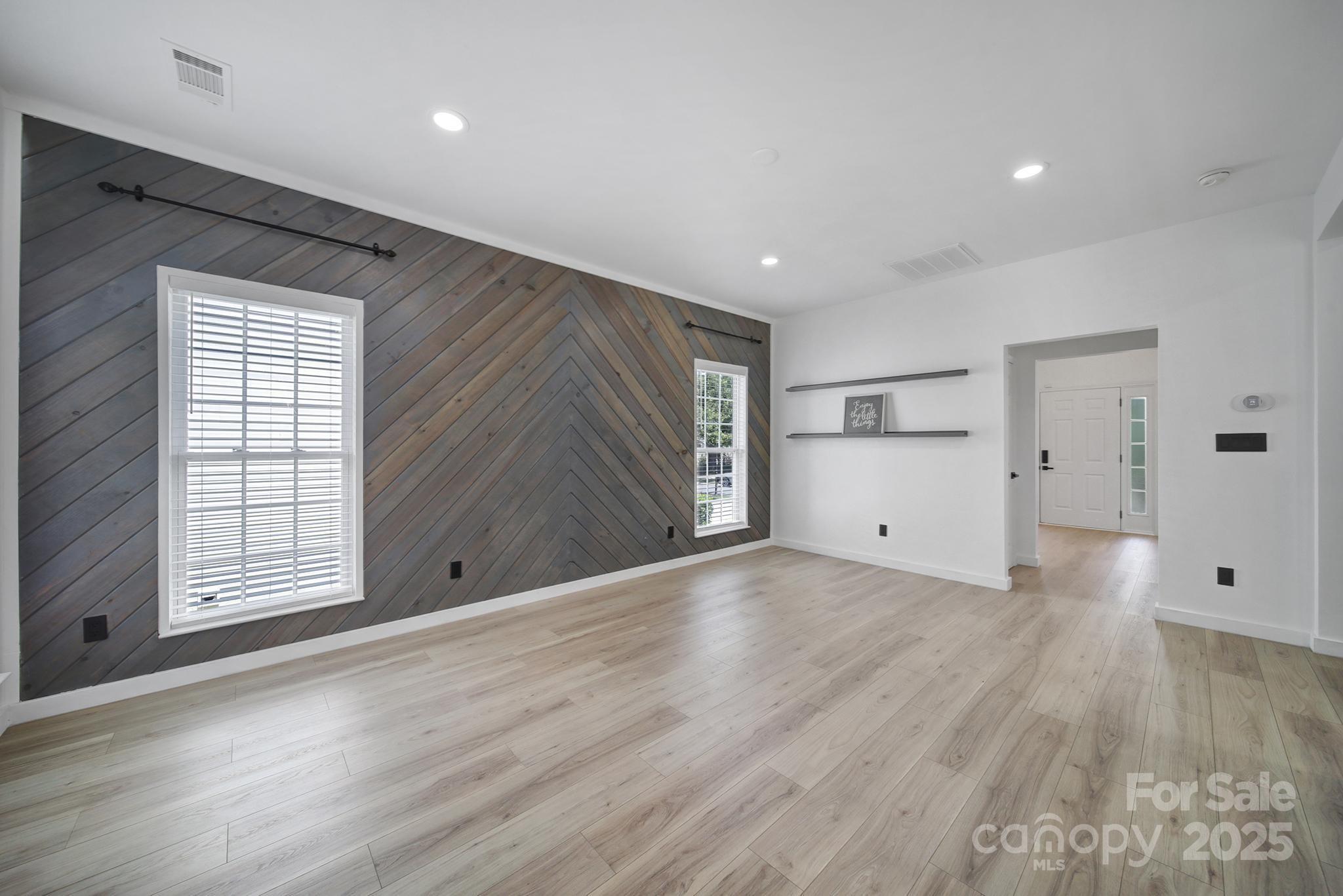 13425 Meadowmere Road