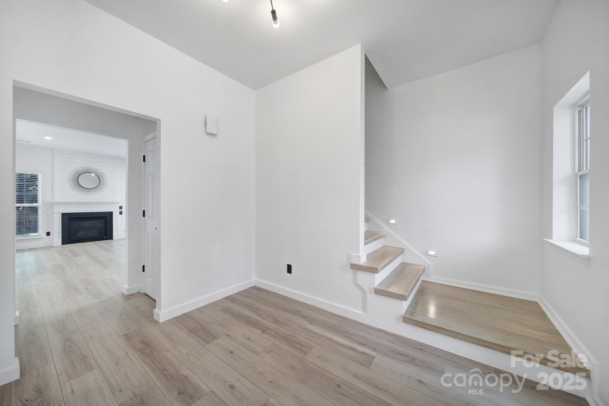 13425 Meadowmere Road