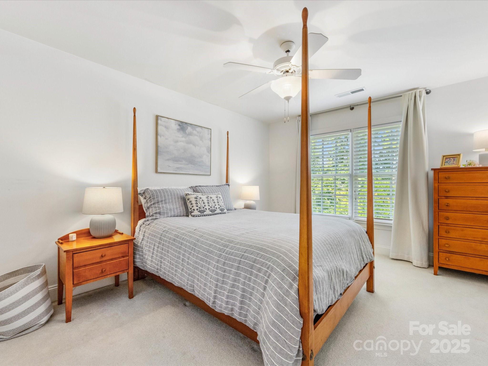 10525 Newberry Park Lane
