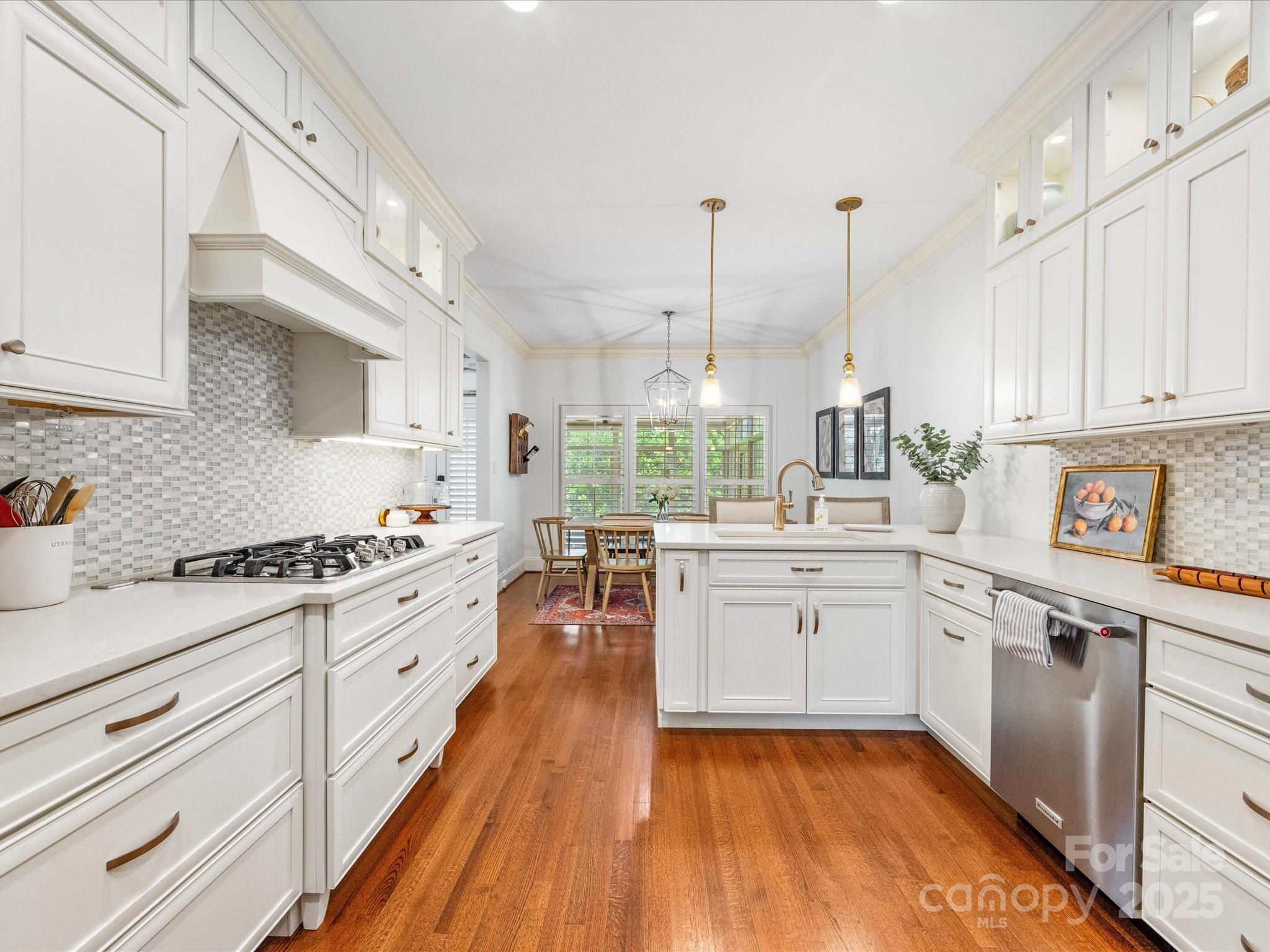 10525 Newberry Park Lane