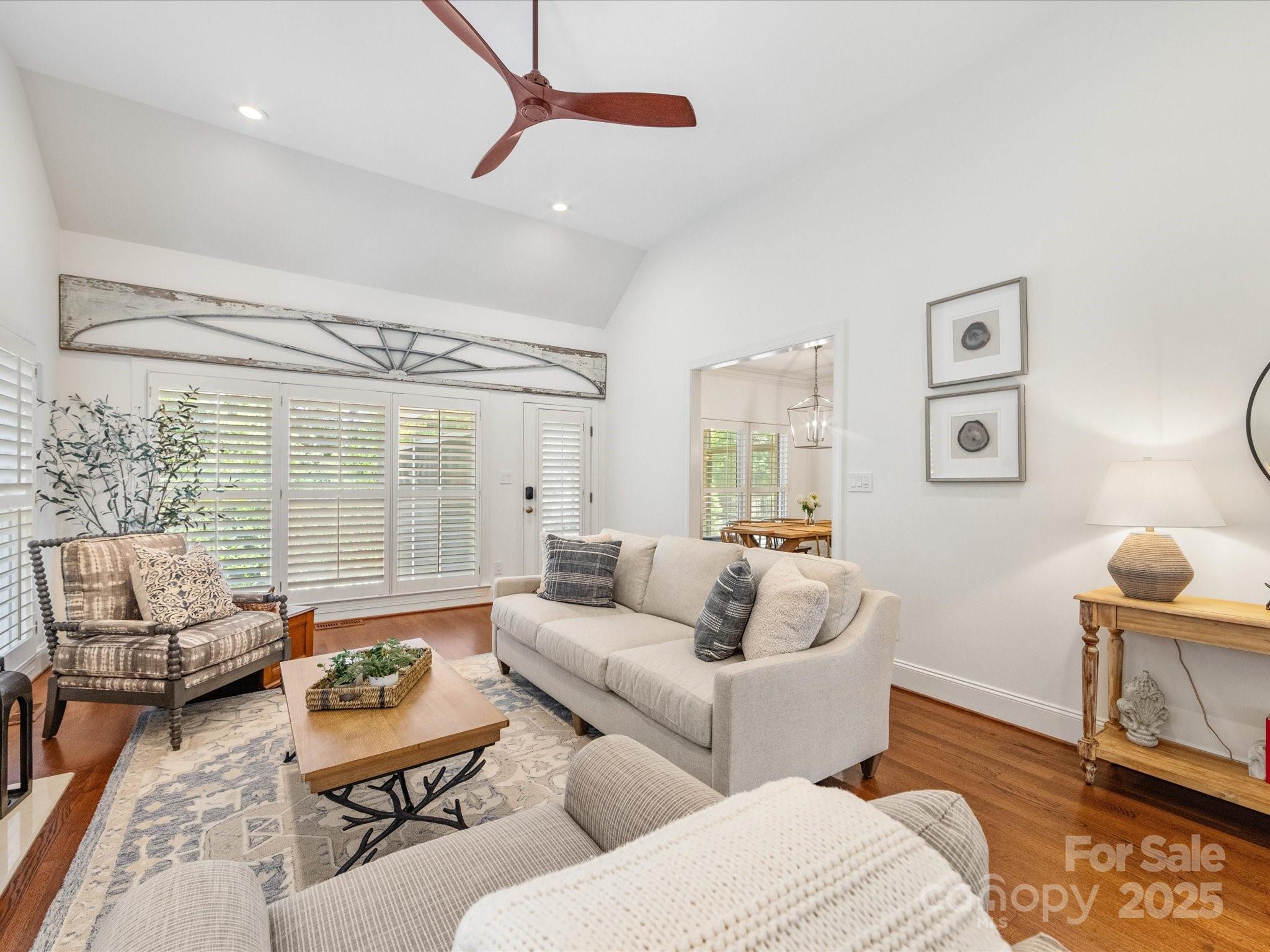 10525 Newberry Park Lane