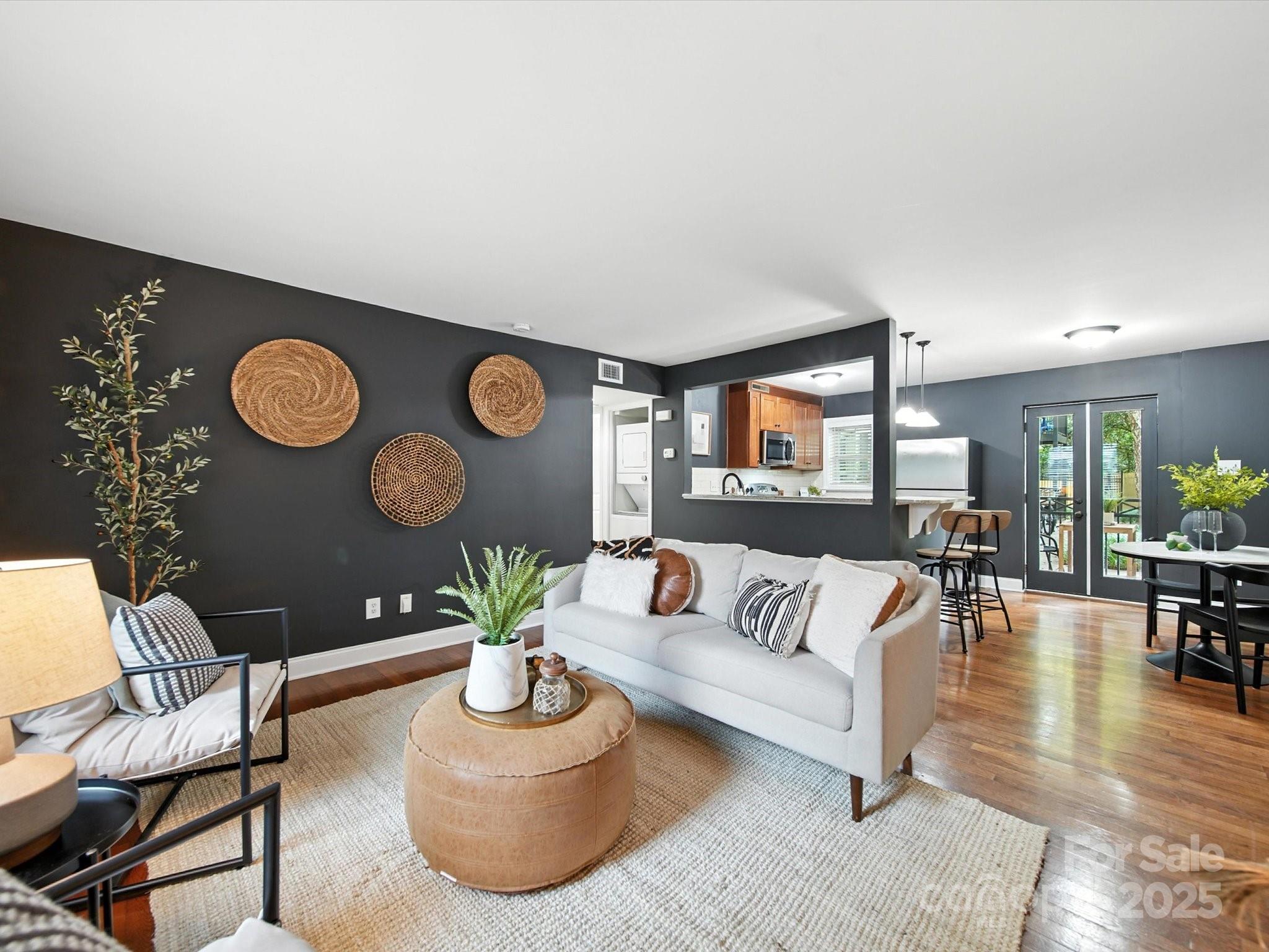 4923 Park Road Unit: A